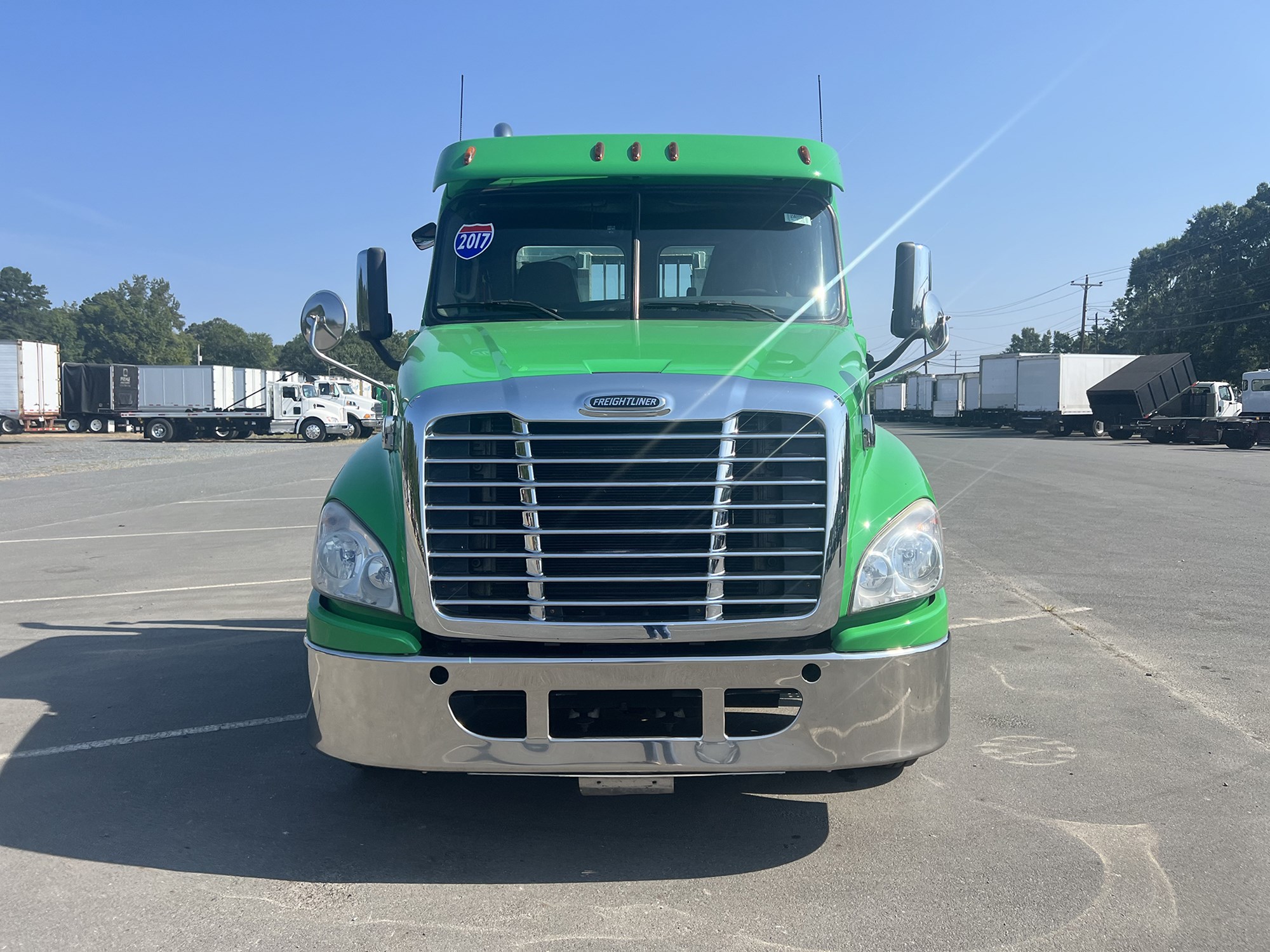 2018 FREIGHTLINER CASCADIA 125 1725030426966 2018 FREIGHTLINER CASCADIA 125 1725030426966