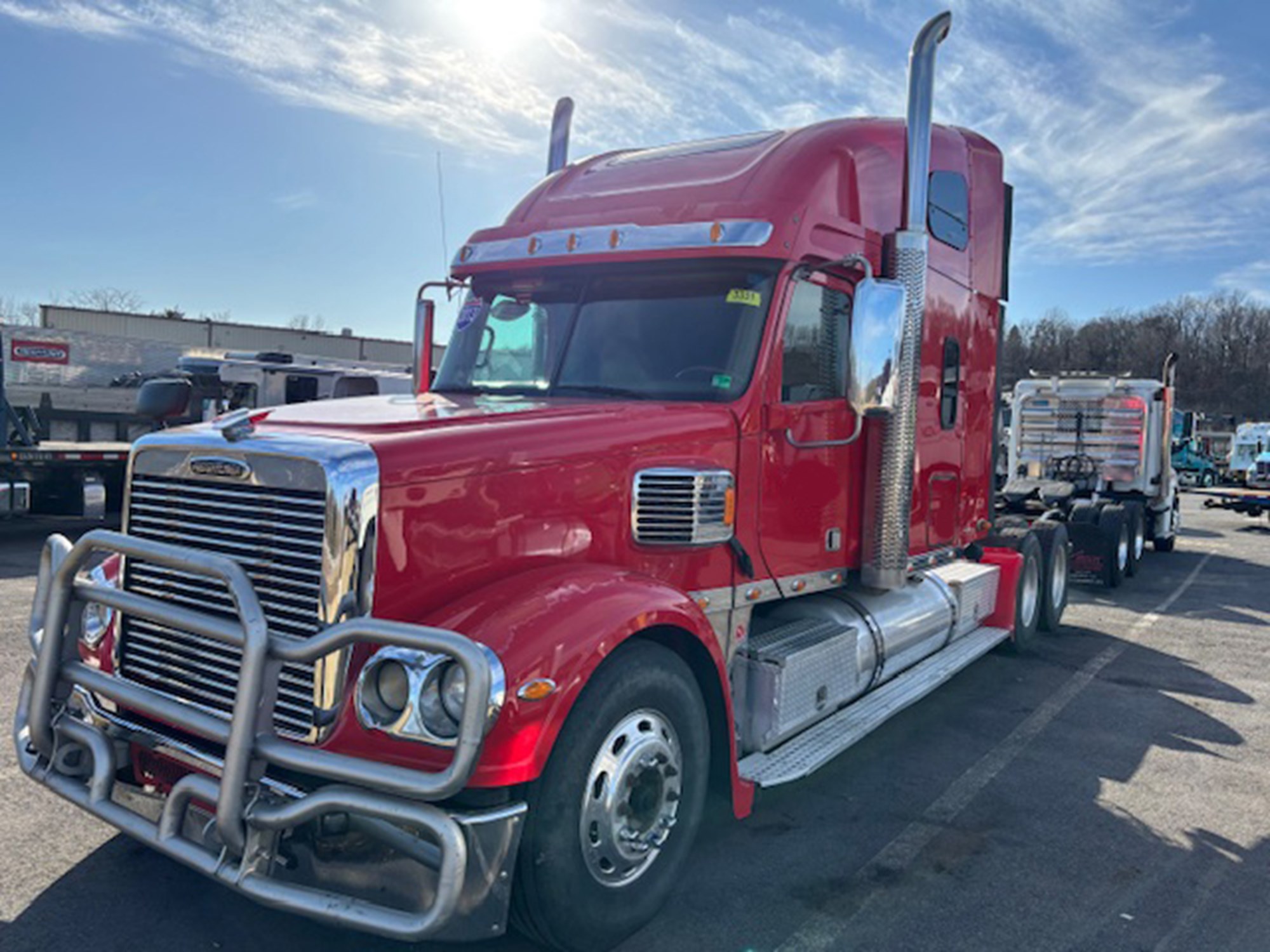 2013 Freightliner Coronado - image 1 of 6