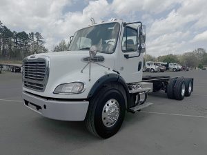 2014 Freightliner M2 1743791409240