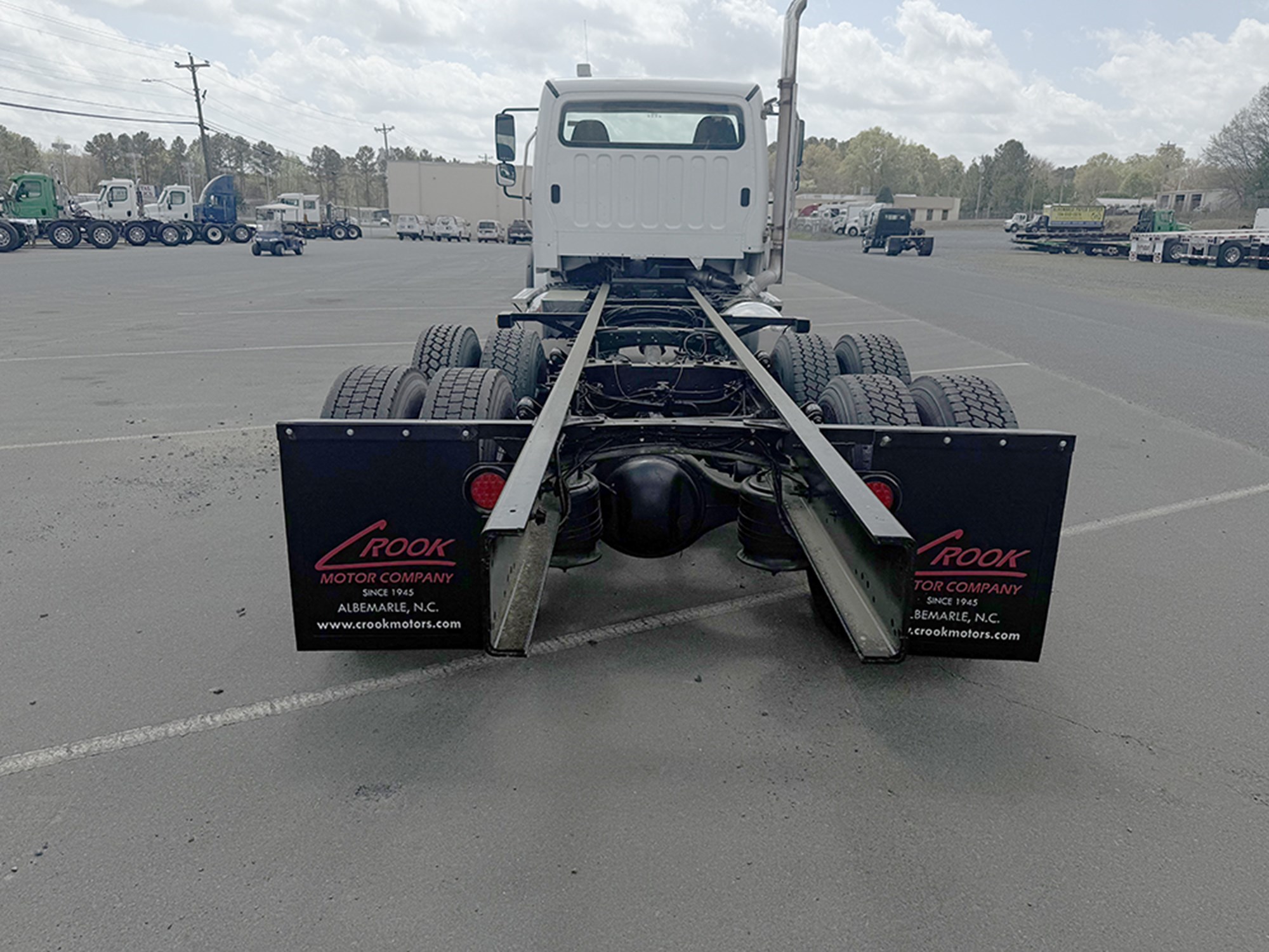 2014 Freightliner M2 - image 5 of 6