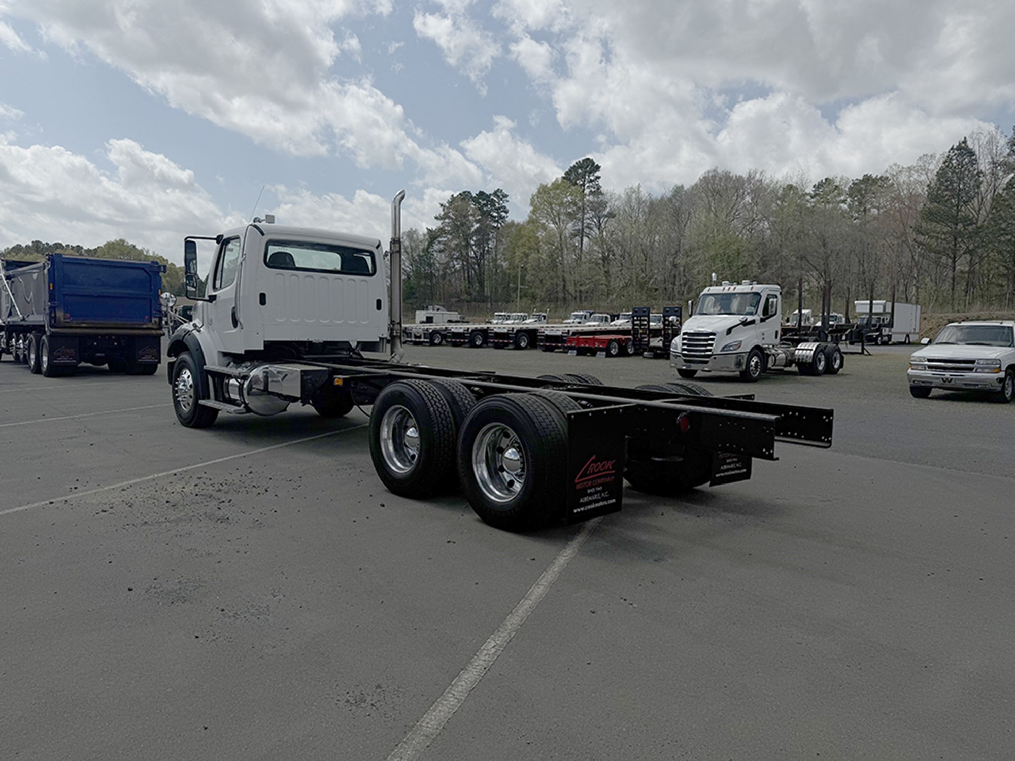 2014 Freightliner M2 - image 6 of 6