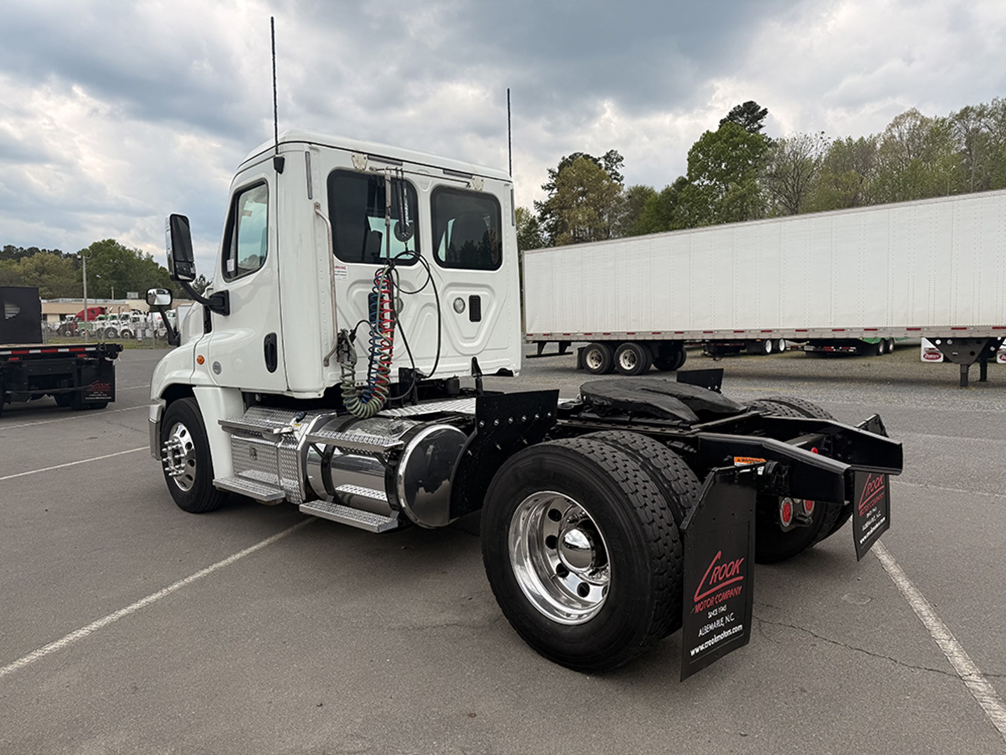 2015 Freightliner Cascadia - image 6 of 6