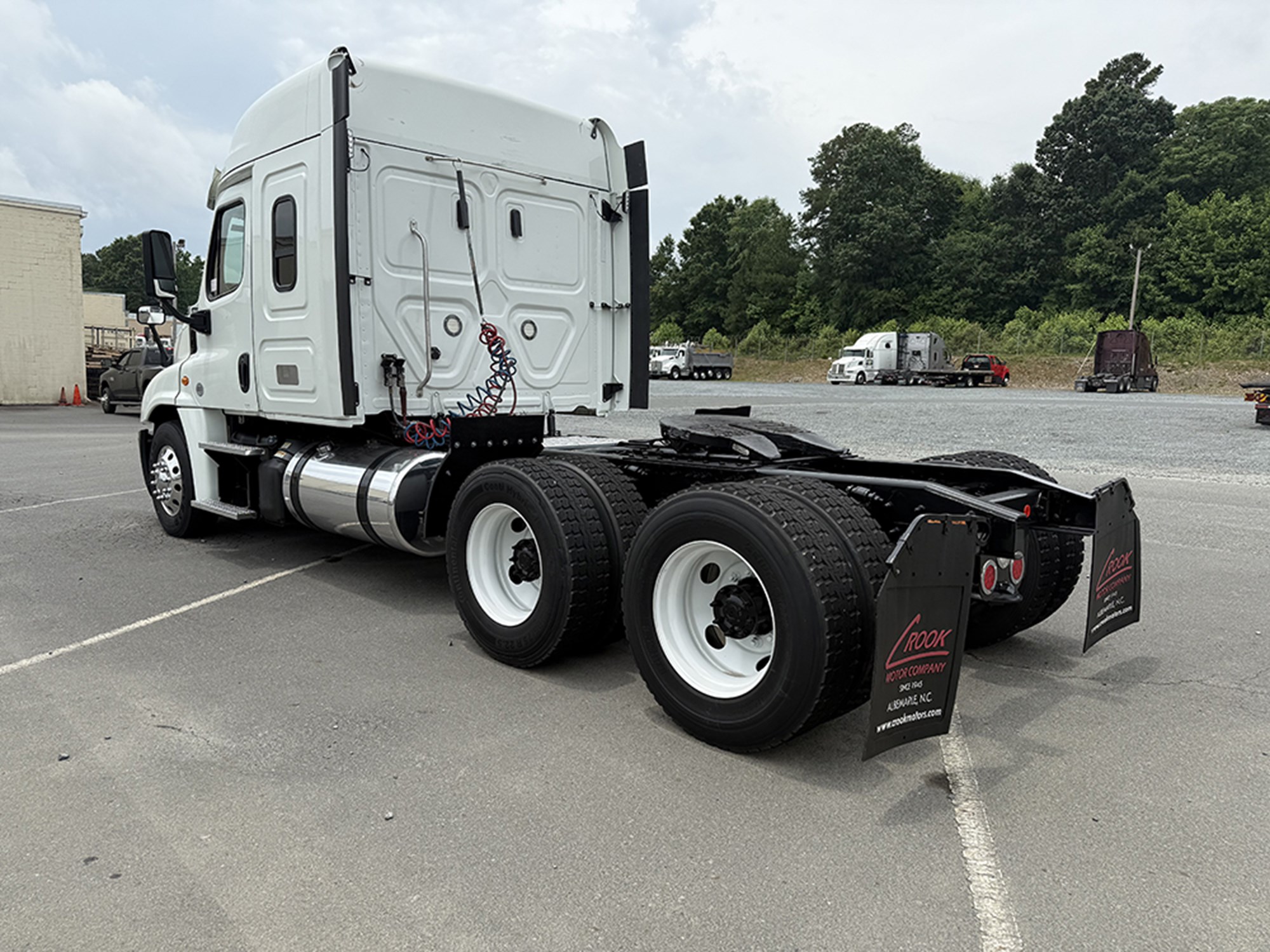 2019 Freightliner Cascadia 125 - image 6 of 6