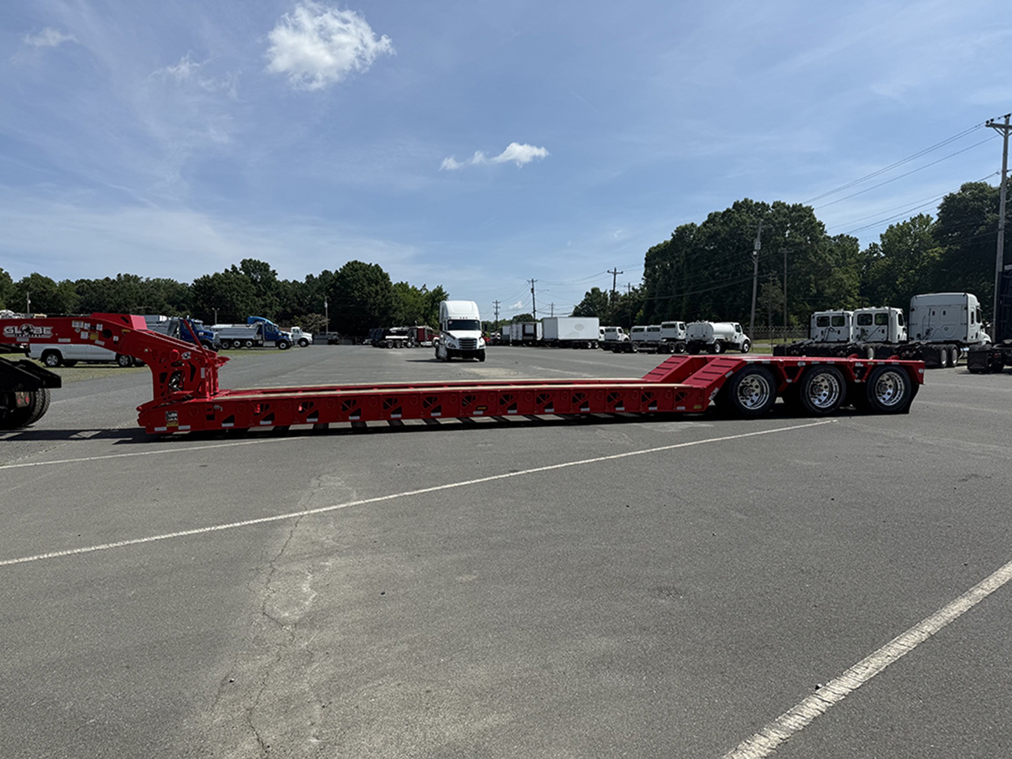2025 GLOBE LOWBOY - image 2 of 6
