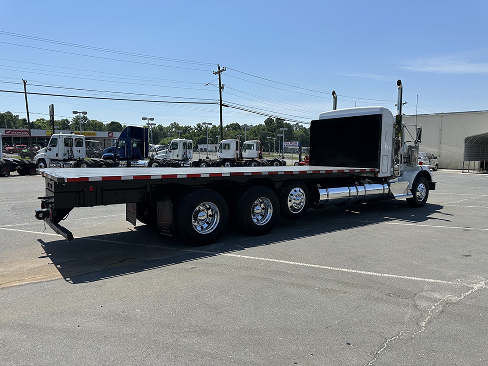 2014 Kenworth T8 Series 1750698435040 2014 Kenworth T8 Series 1750698435040