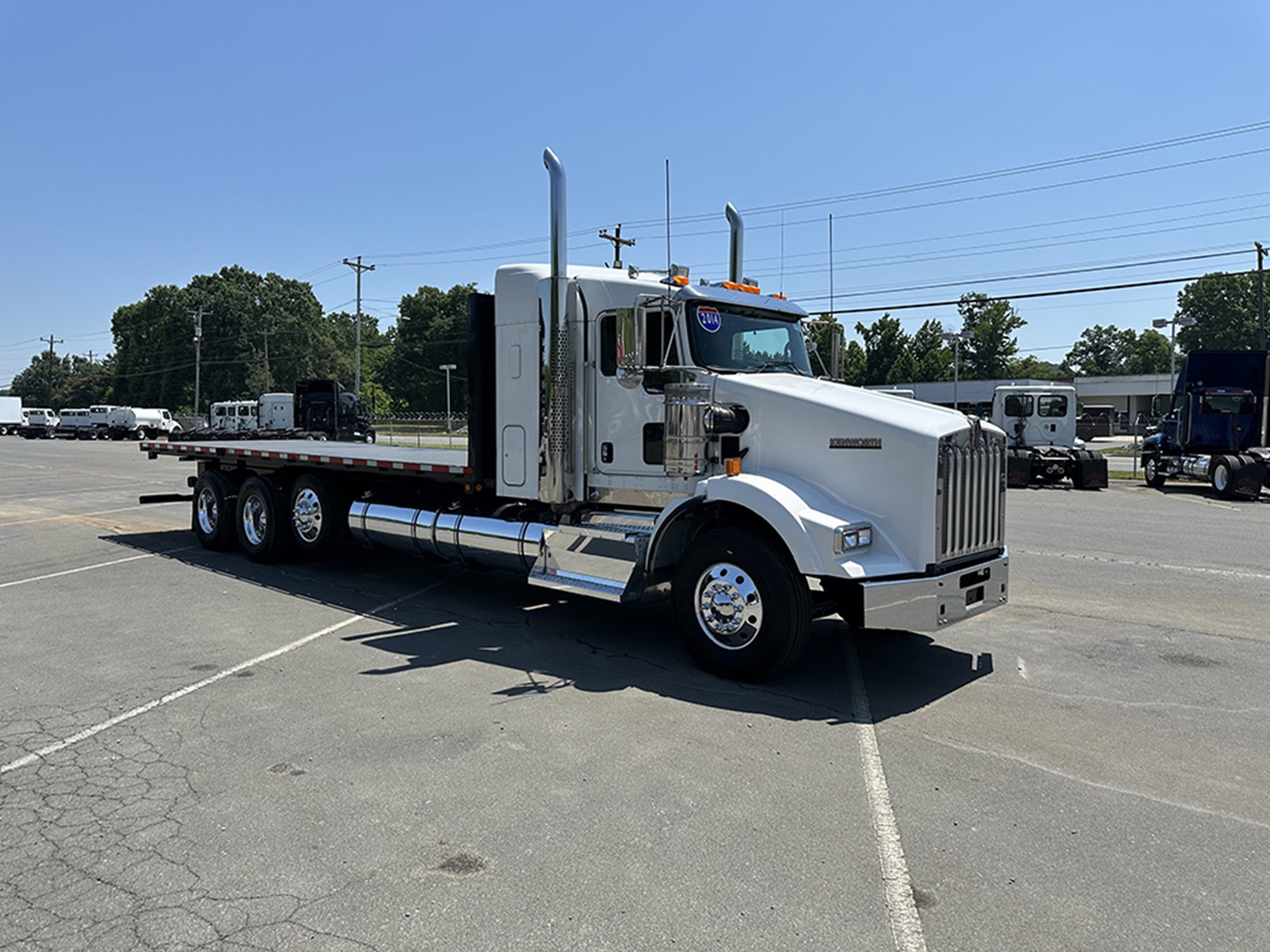 2014 Kenworth T8 Series 1750698435478 2014 Kenworth T8 Series 1750698435478