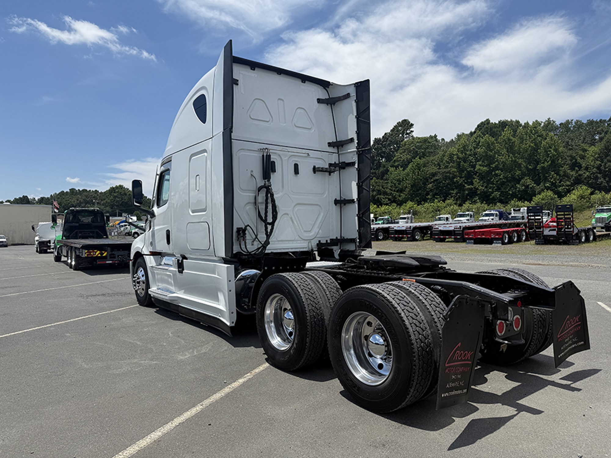 2021 Freightliner Cascadia 126 - image 6 of 6