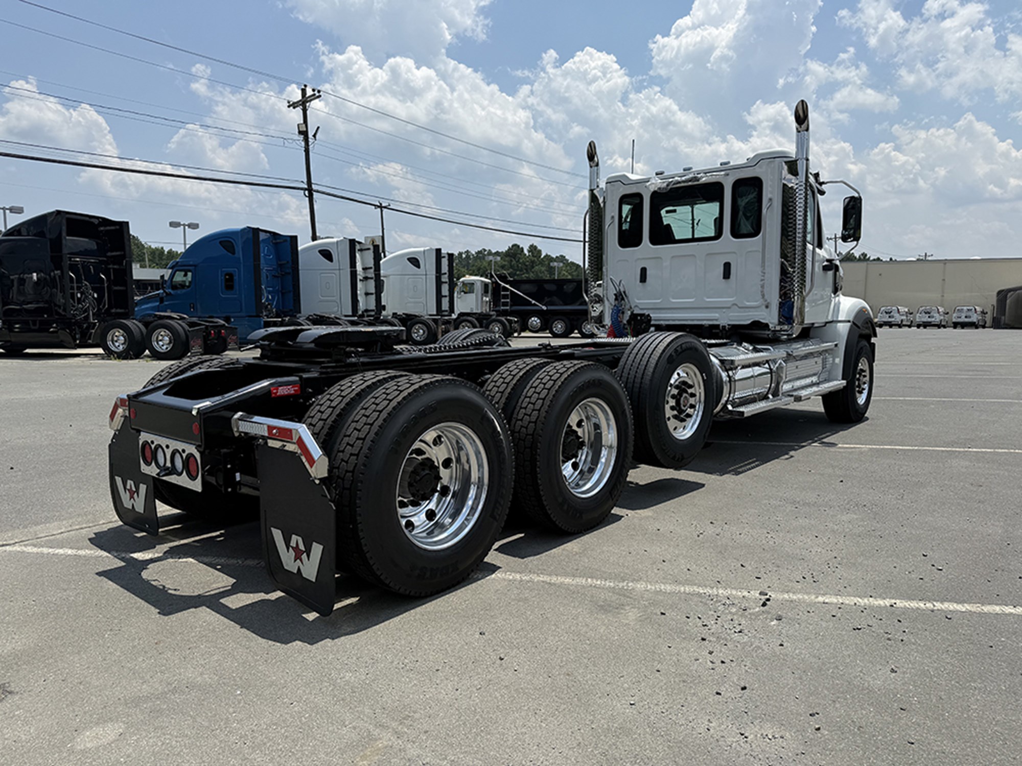 2026 Western Star 49X - image 4 of 6