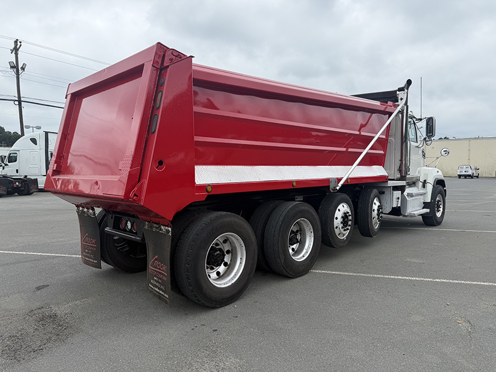 2019 Western Star 4700SF - image 4 of 6