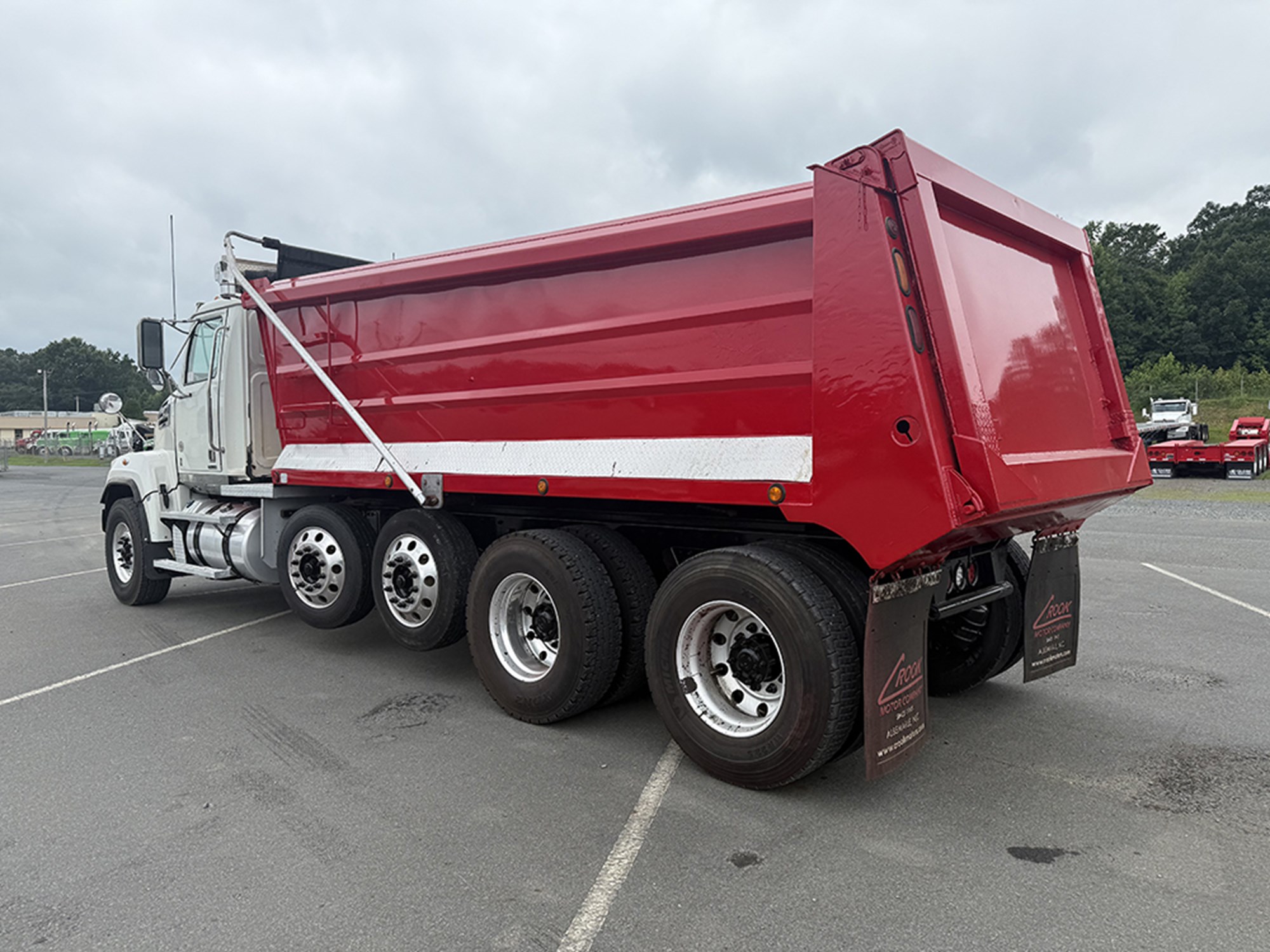 2019 Western Star 4700SF - image 6 of 6