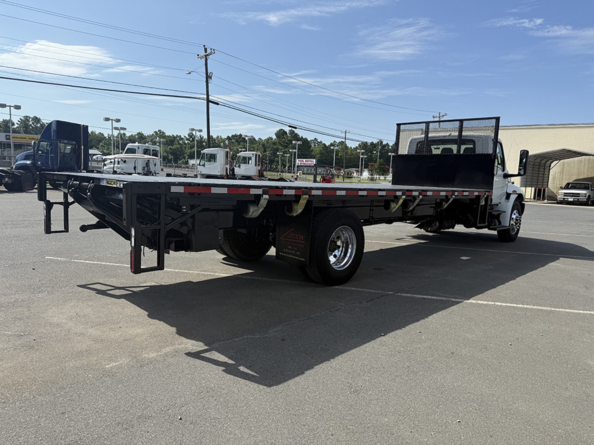 2022 International MV607 - image 4 of 6