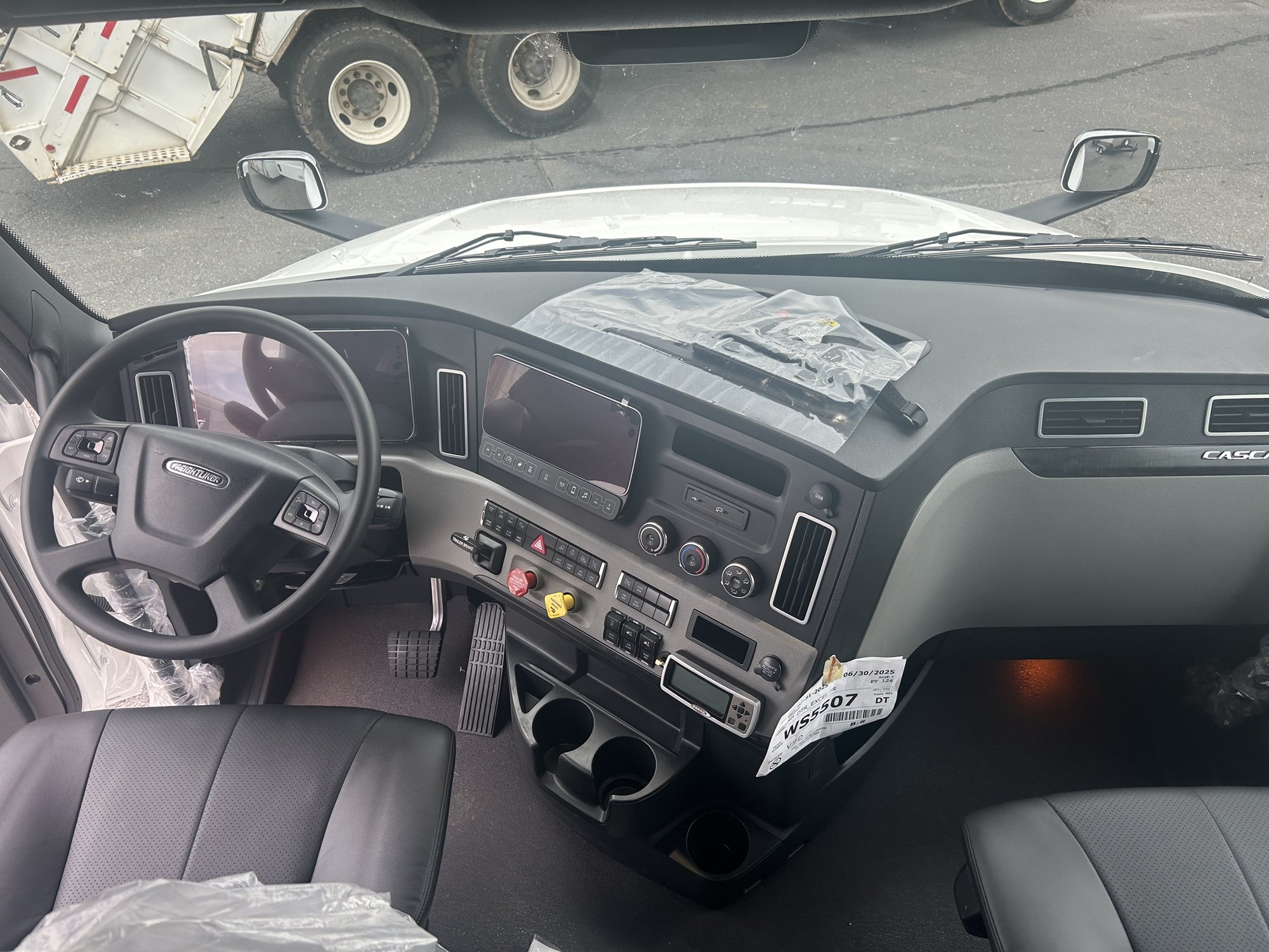 2026 Freightliner PT126SLP - image 6 of 6