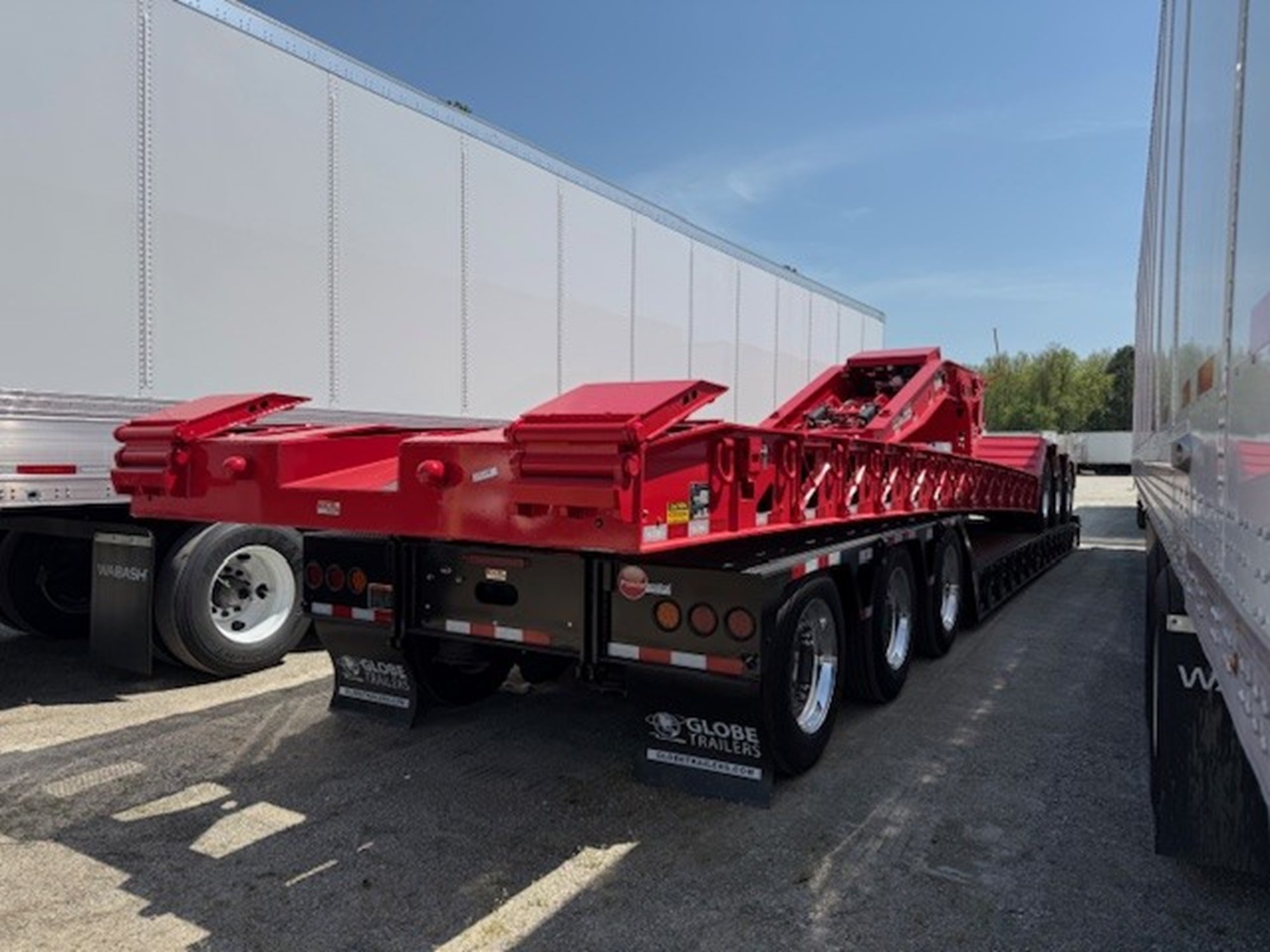 2026 Globe Trailer M 55 ton lowboy 2026 Globe Trailer M 55 ton lowboy - image 1 of 3