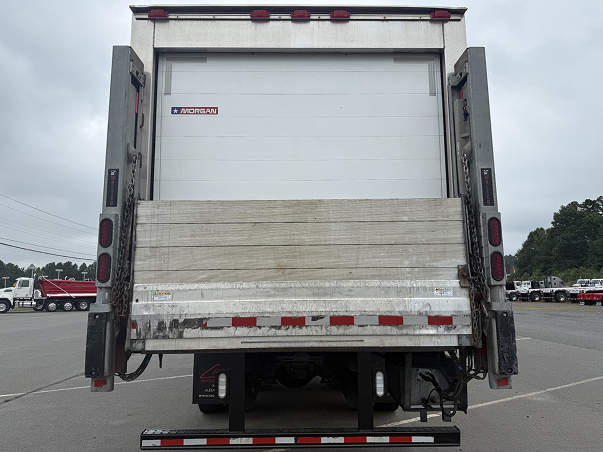 2020 Freightliner M2 - image 5 of 6