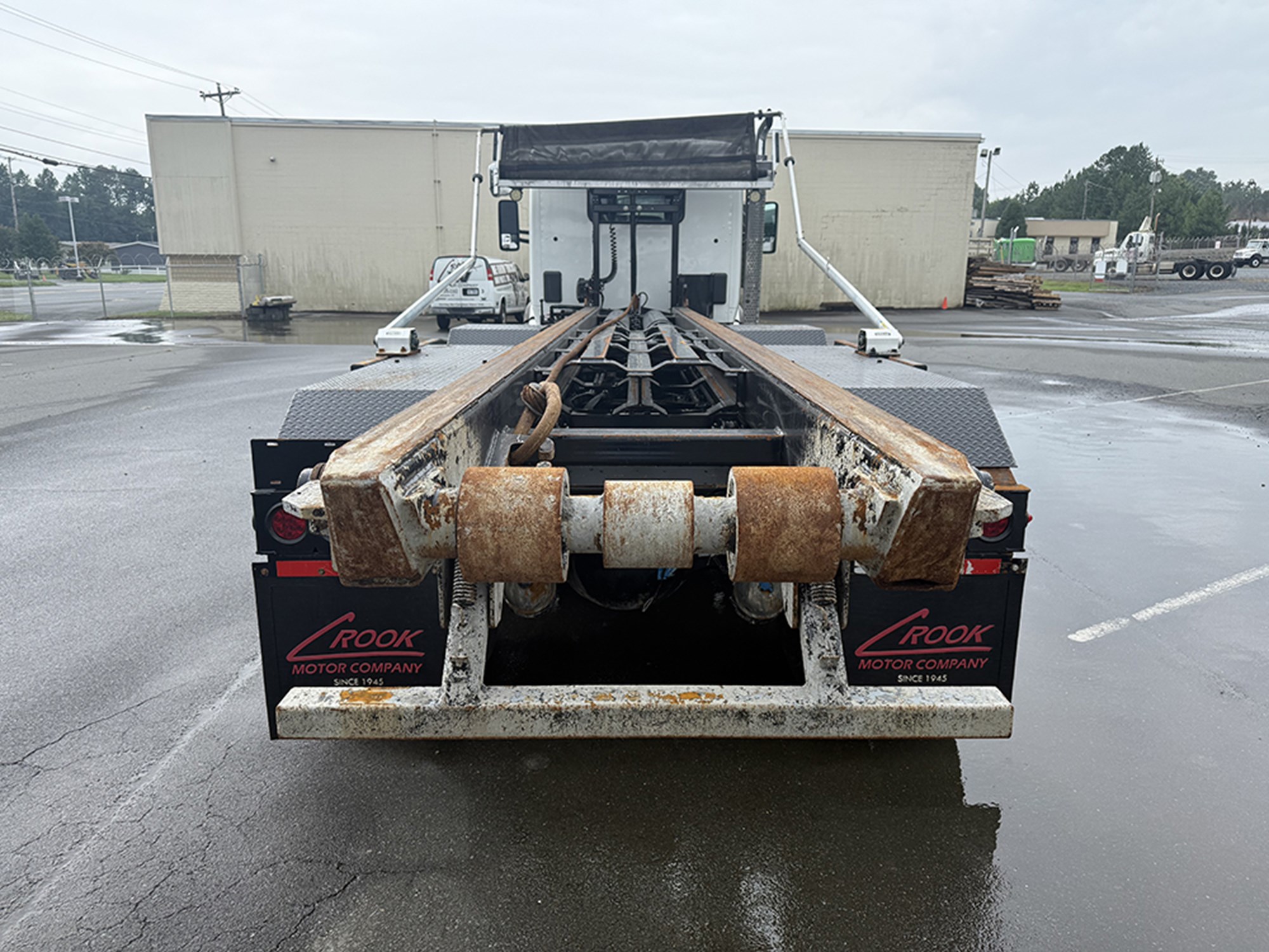 2024 Kenworth T880 - image 5 of 6