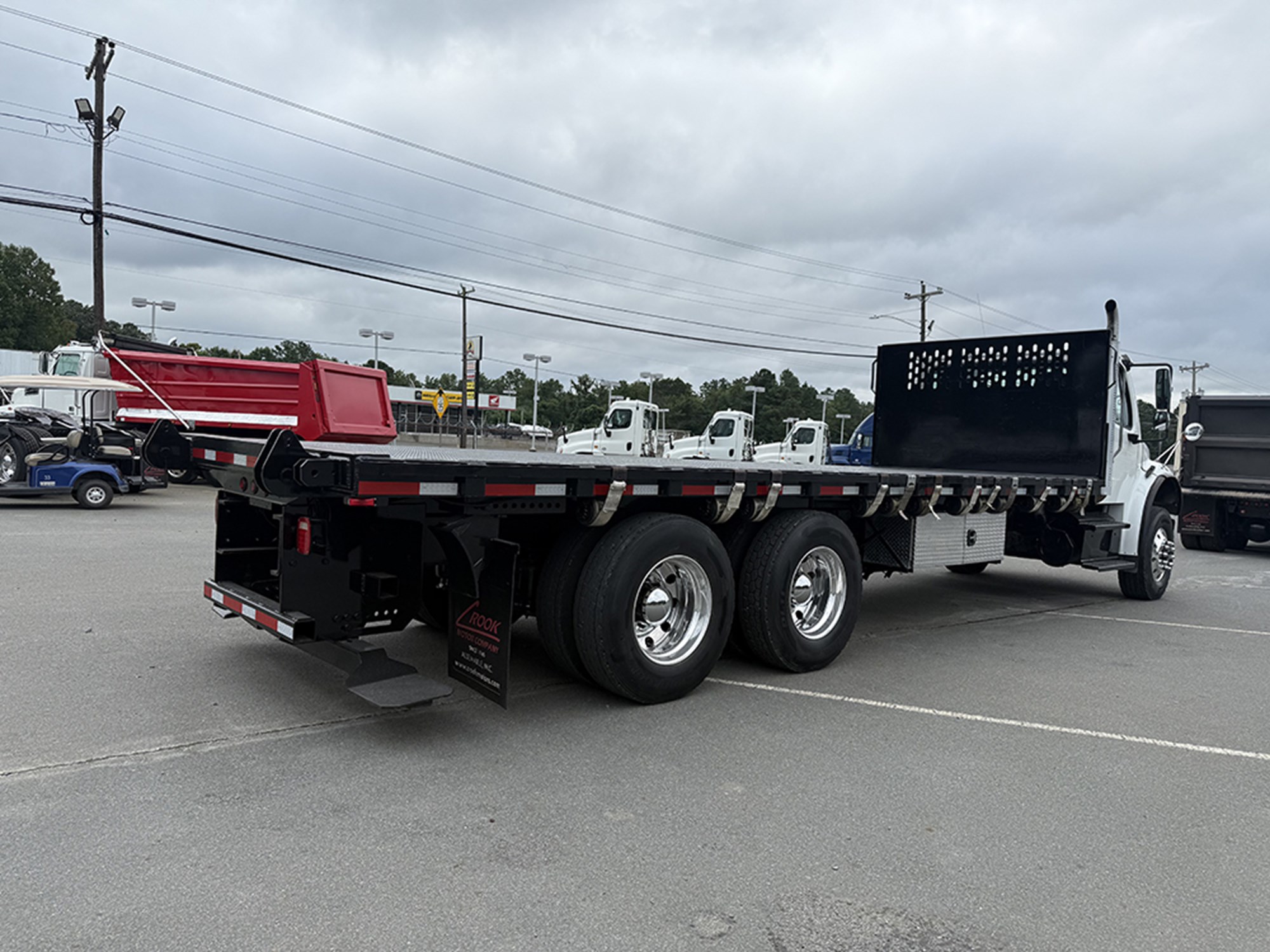 2020 Freightliner M2 - image 4 of 6