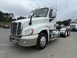 2018 Freightliner Cascadia 125 1755870832768