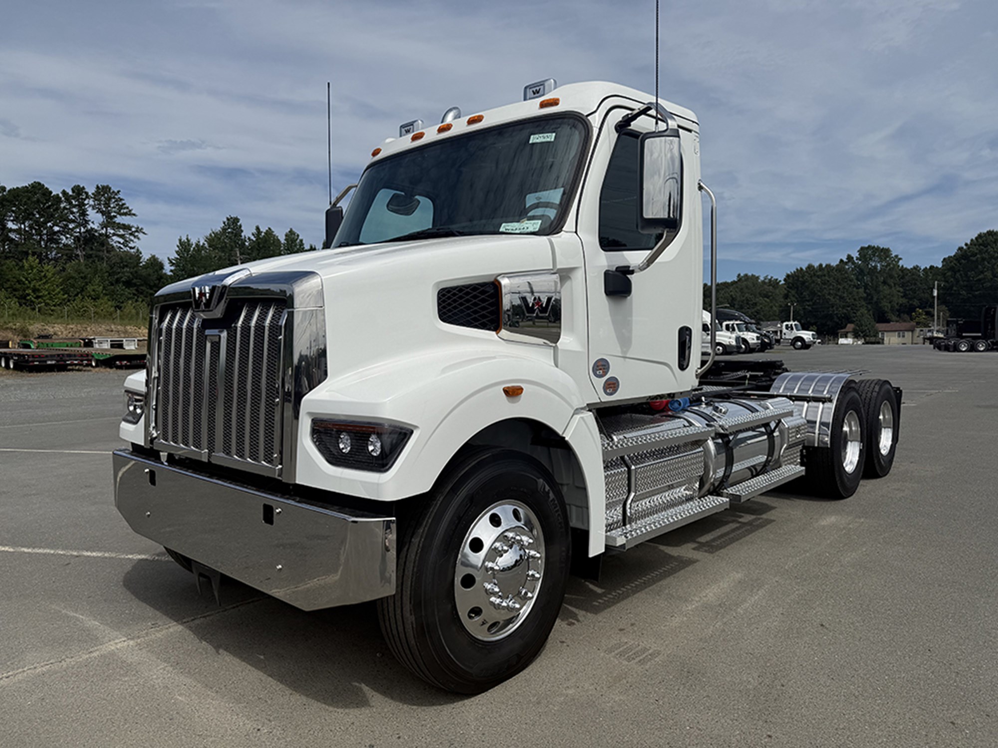 2026 Western Star 47X - image 1 of 6