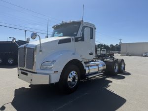 2019 Kenworth T880 1757435653284
