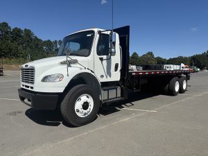 2017 Freightliner M2 1757435836183