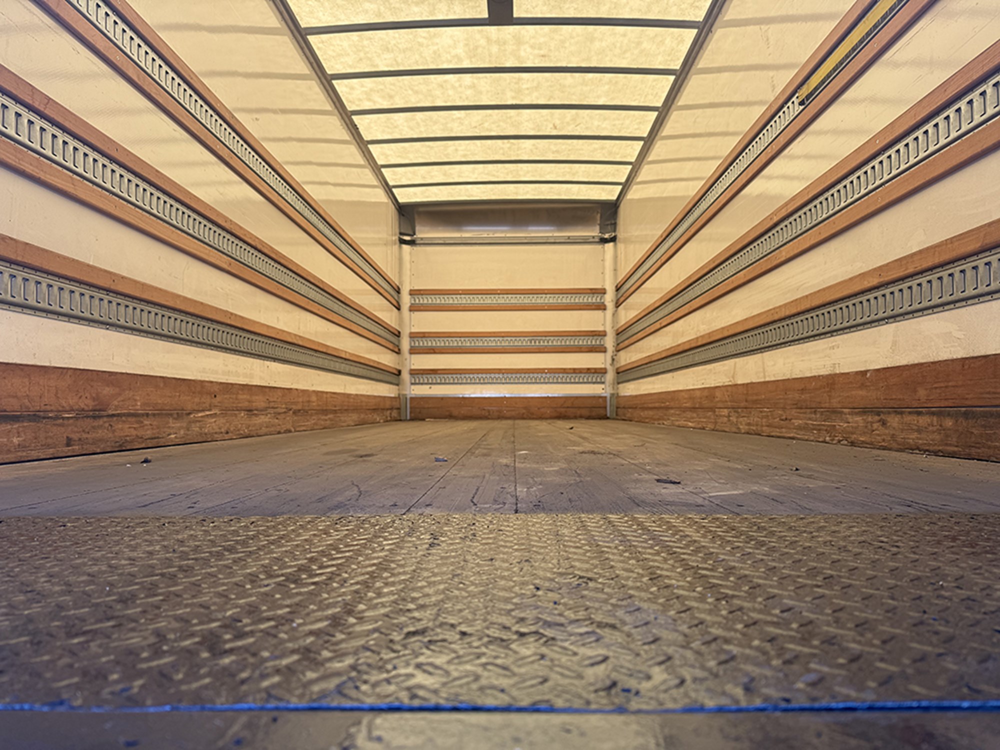 2019 Kenworth T370 - image 6 of 6