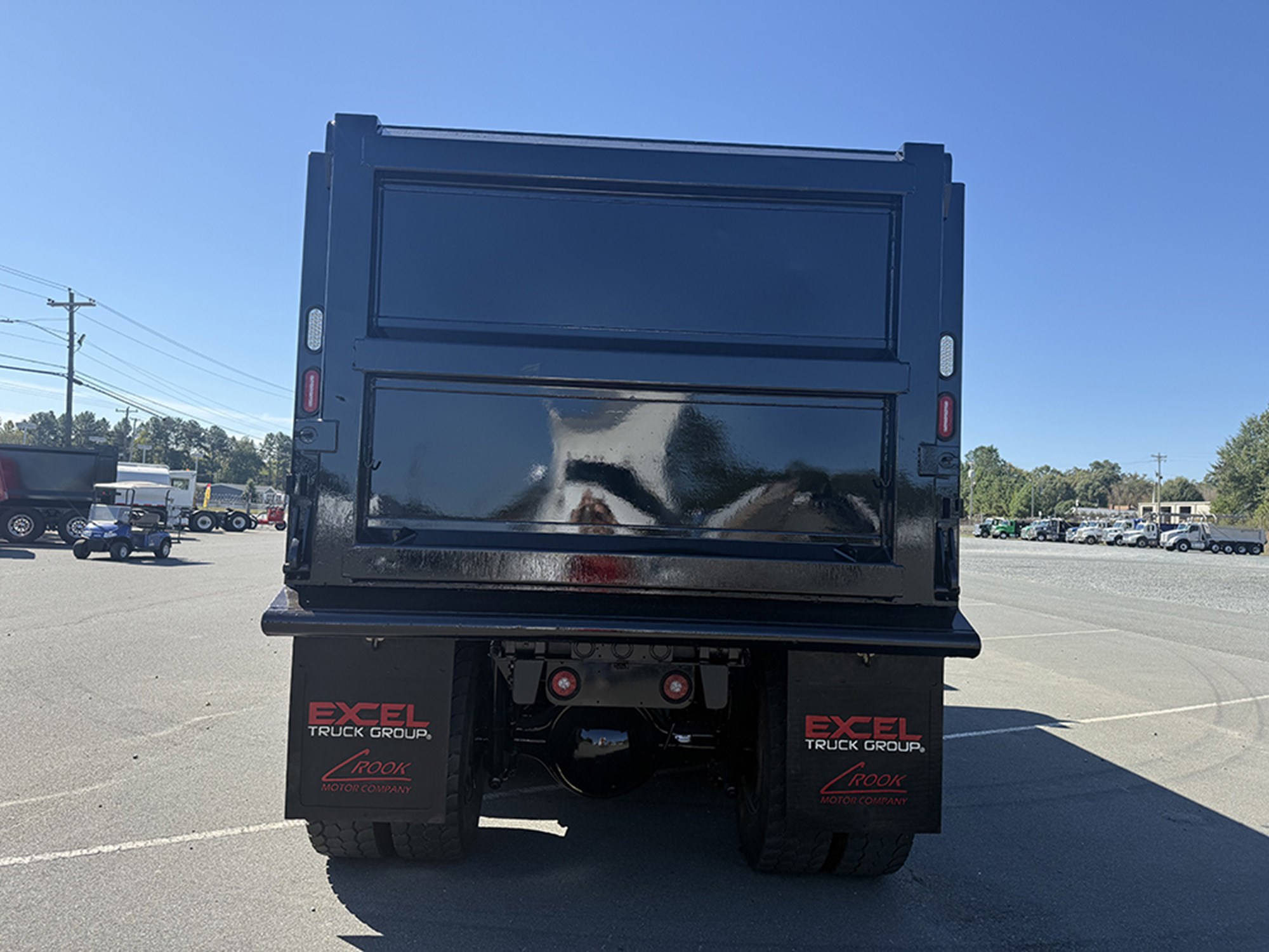 2024 Western Star 47X - image 5 of 6