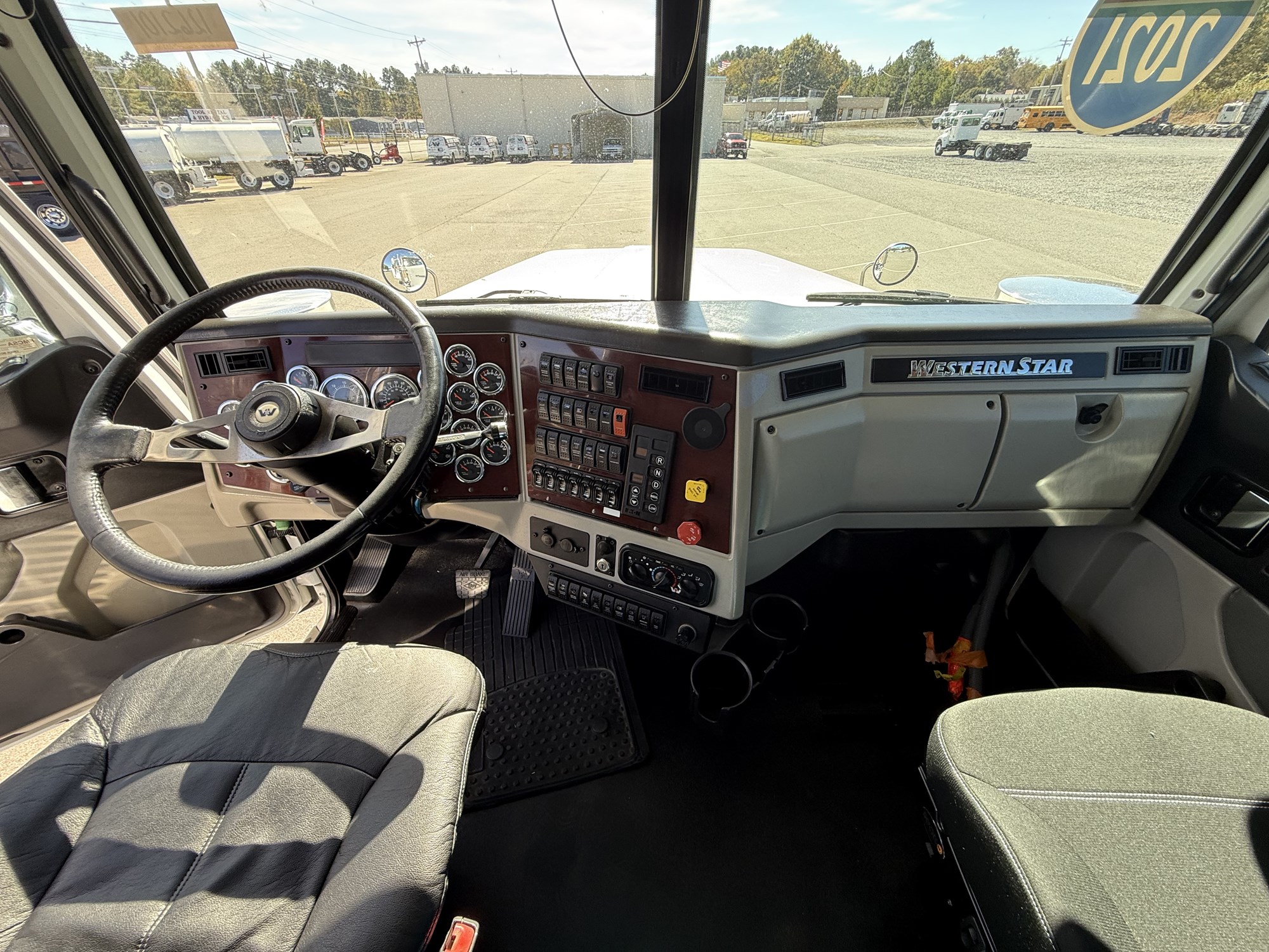 2021 Western Star 4900 1761069767828 2021 Western Star 4900 1761069767828