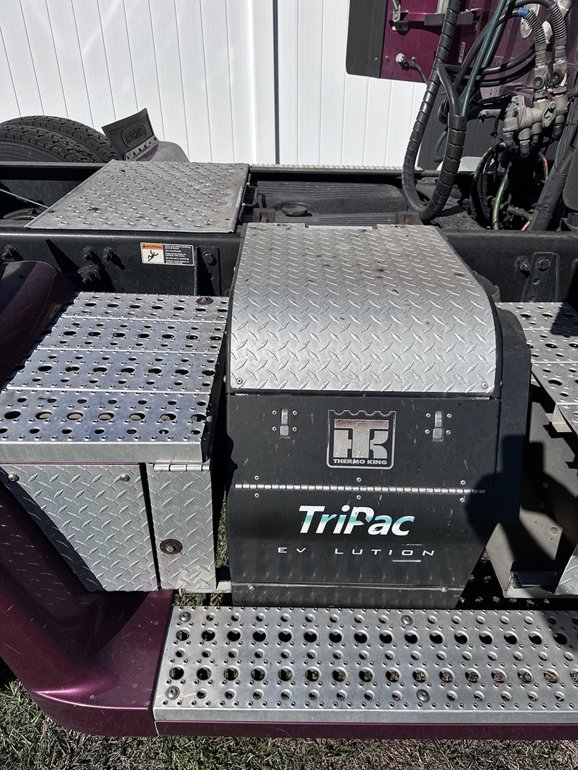 2016 Freightliner CC132 Coronado 1761834955728 2016 Freightliner CC132 Coronado 1761834955728