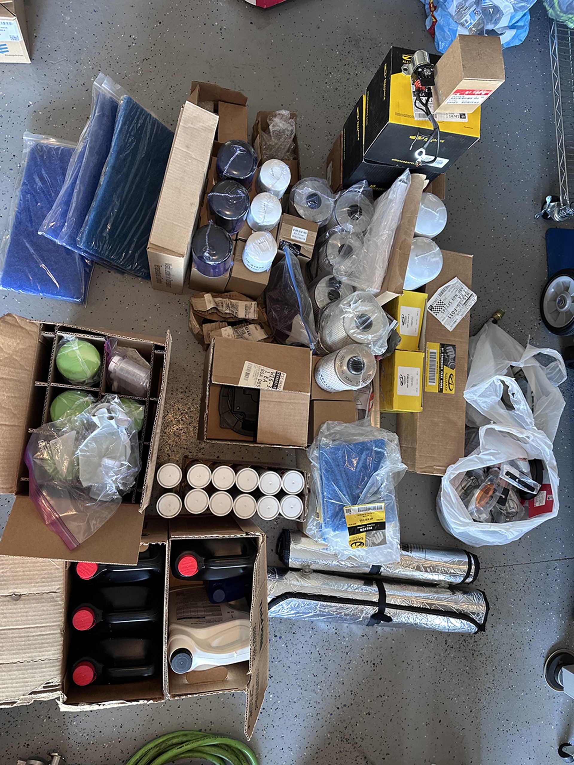 2016 Freightliner CC132 Coronado 1761834956337 2016 Freightliner CC132 Coronado 1761834956337