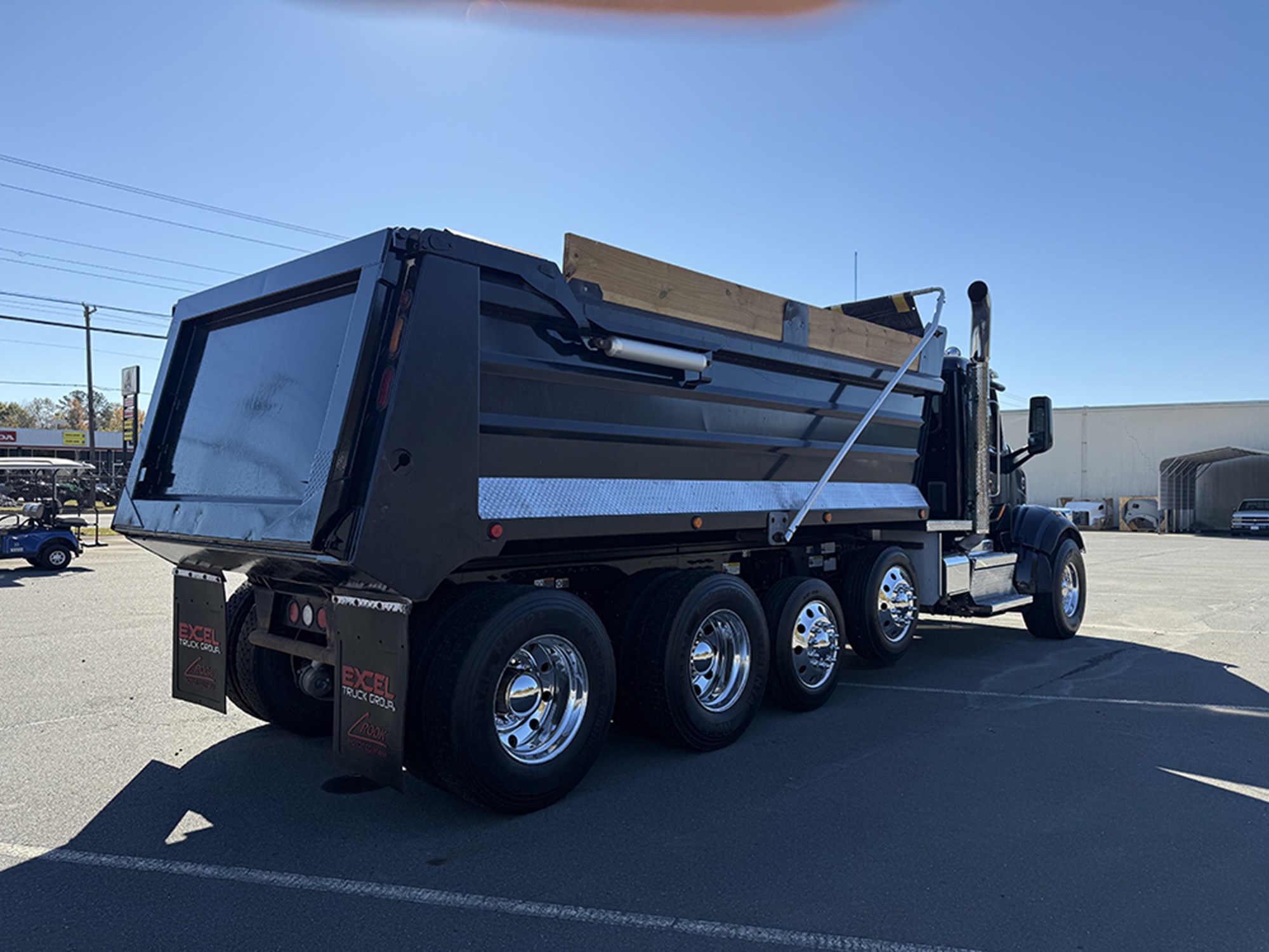 2019 Peterbilt 567 2019 Peterbilt 567 - image 4 of 6