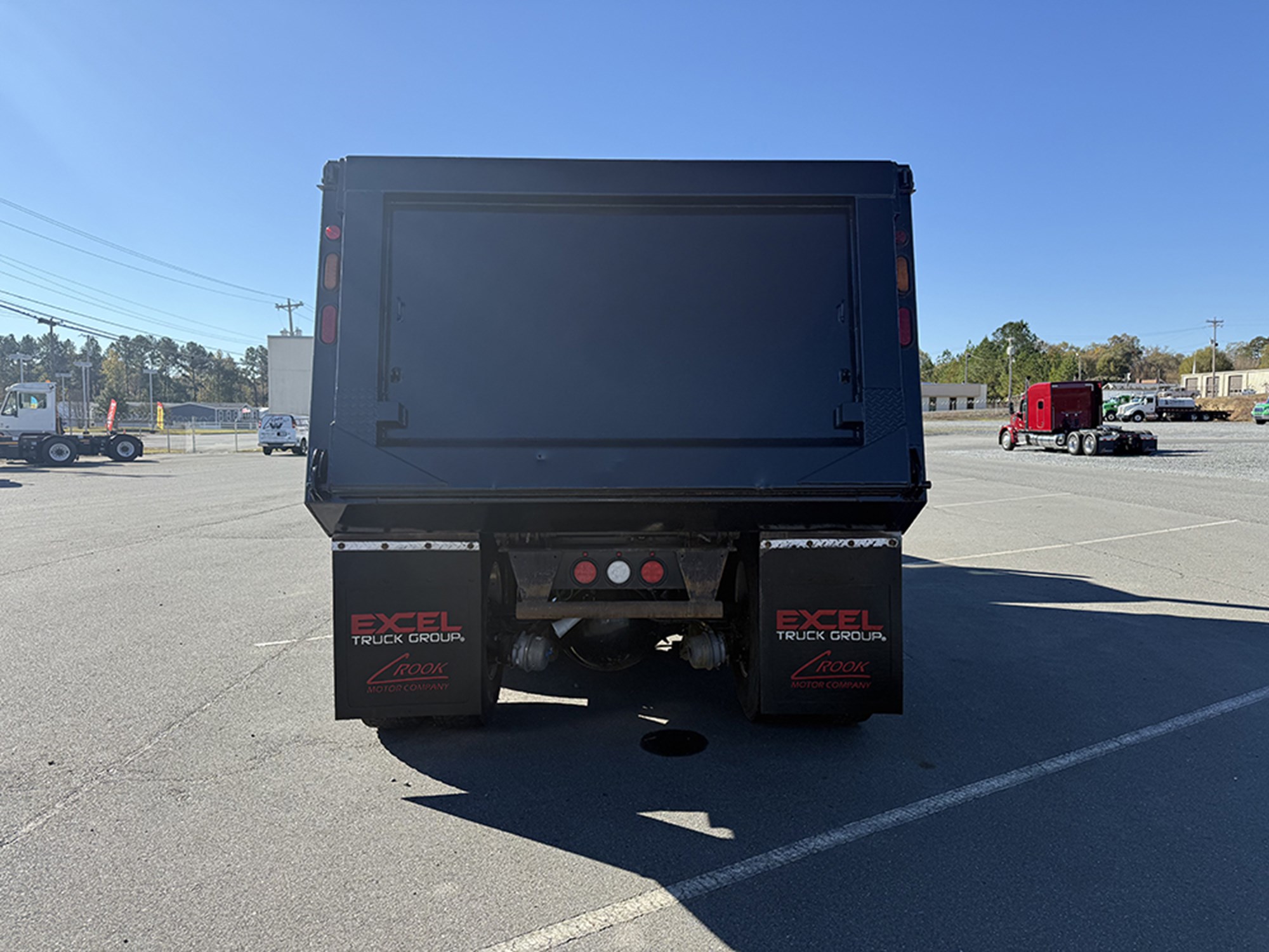 2019 Peterbilt 567 2019 Peterbilt 567 - image 5 of 6