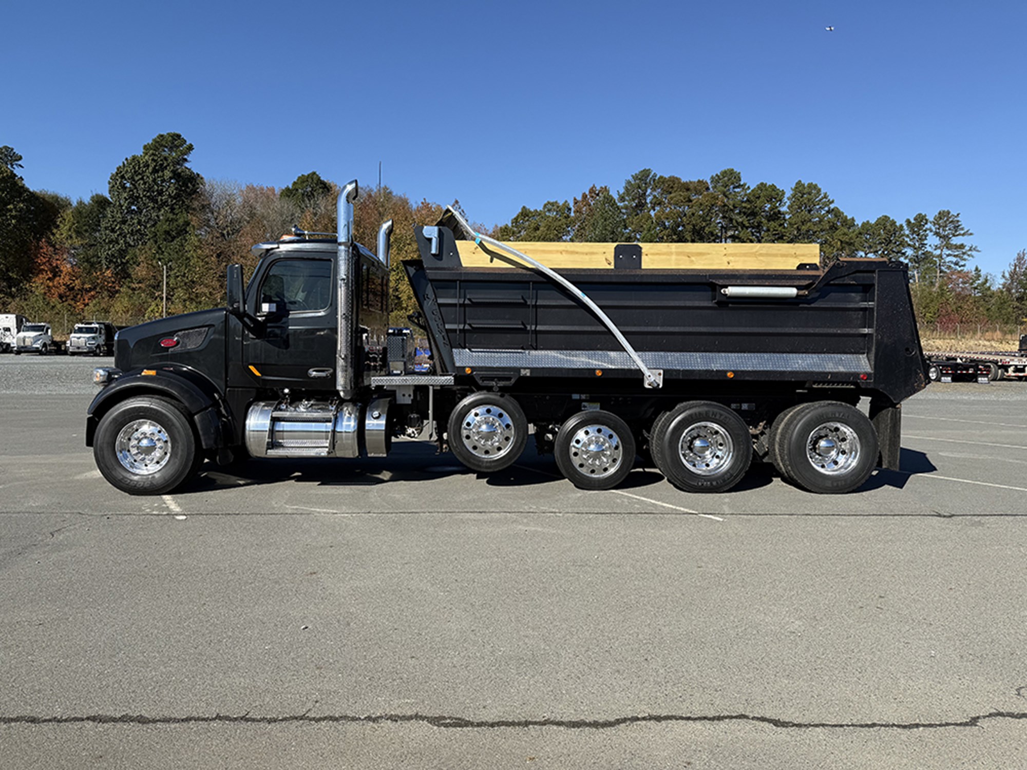 2019 Peterbilt 567 1761923969070 2019 Peterbilt 567 1761923969070