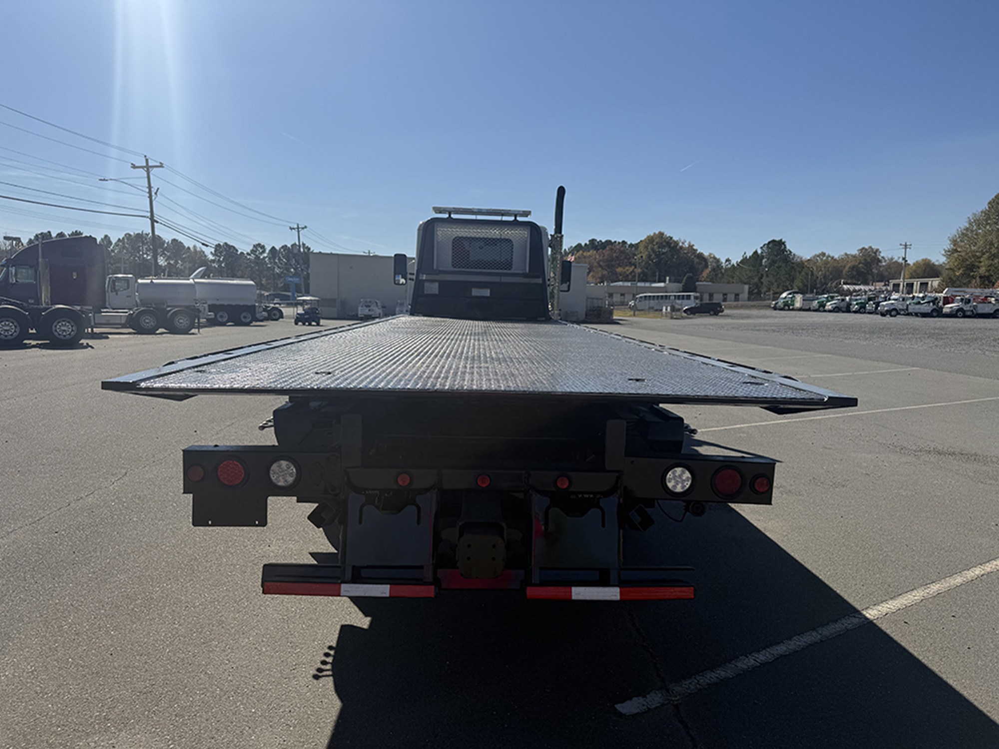 2018 Kenworth T880 2018 Kenworth T880 - image 5 of 6