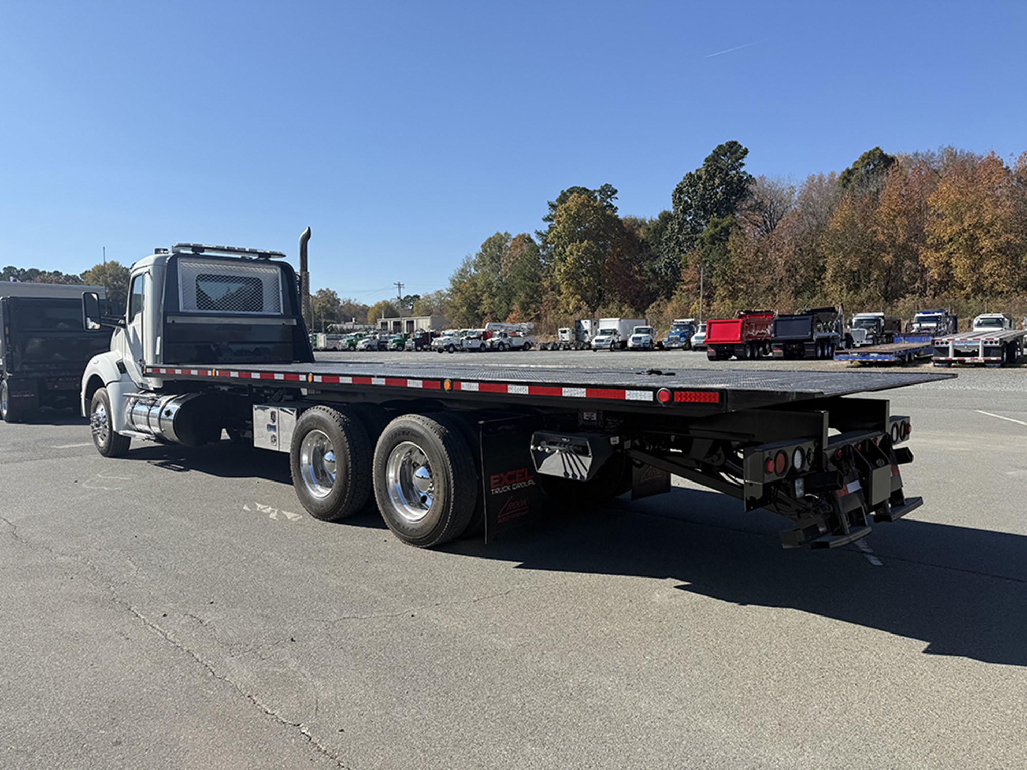 2017 Kenworth T880 2017 Kenworth T880 - image 6 of 6