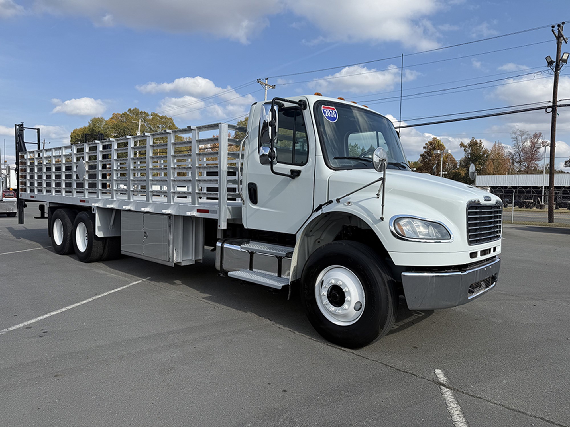 2020 Freightliner M2 2020 Freightliner M2 - image 2 of 6
