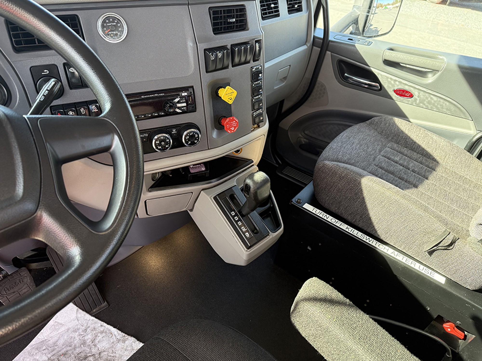 2016 Peterbilt 579 1764002673984 2016 Peterbilt 579 1764002673984