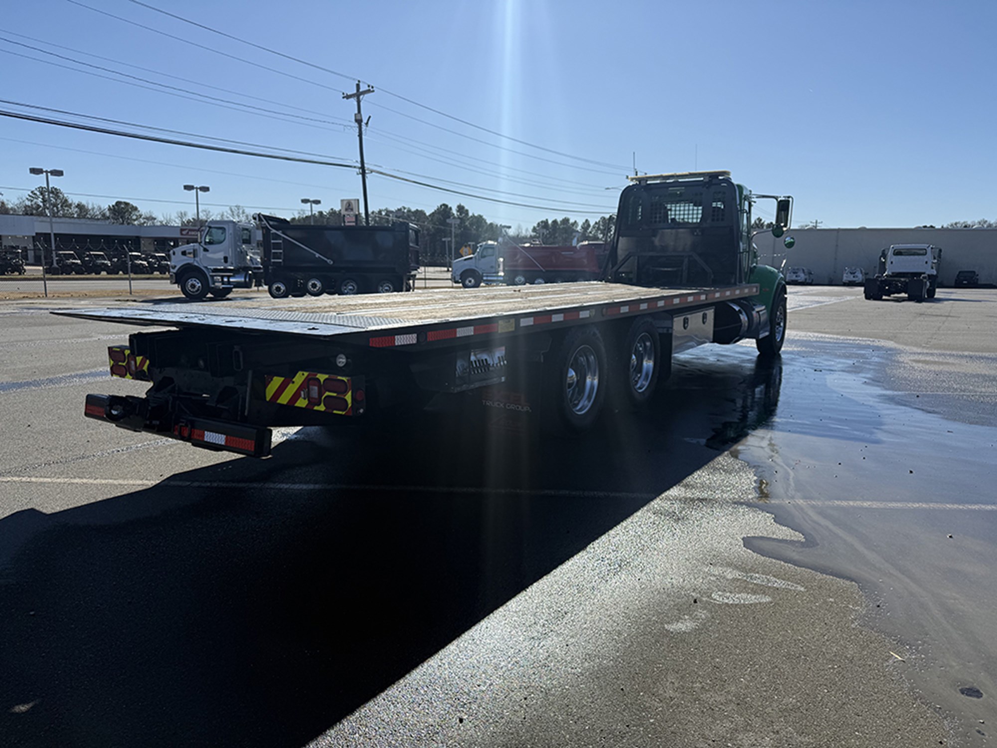 2017 Peterbilt 348 1766163849844 2017 Peterbilt 348 1766163849844