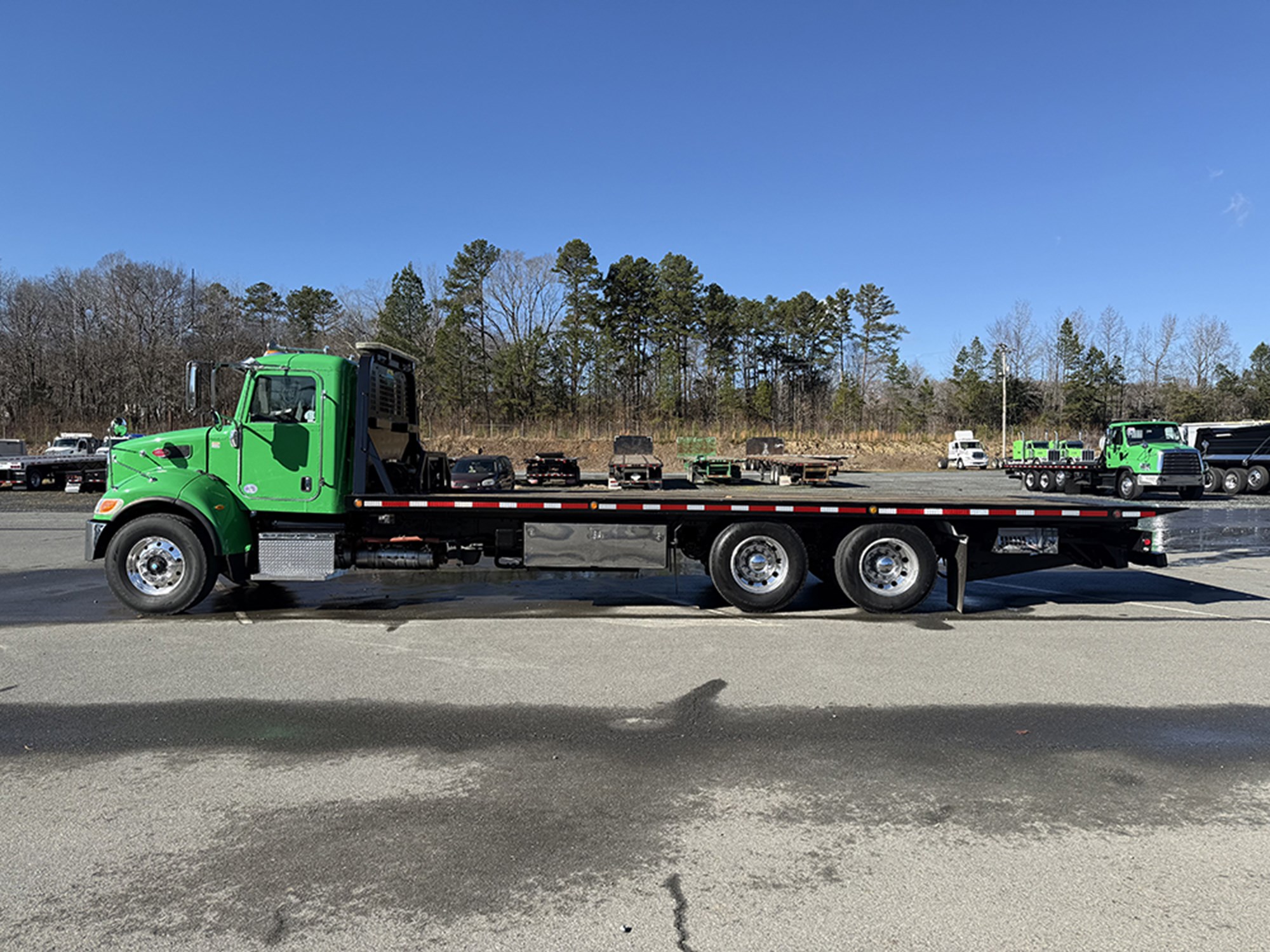 2017 Peterbilt 348 1766163850766 2017 Peterbilt 348 1766163850766