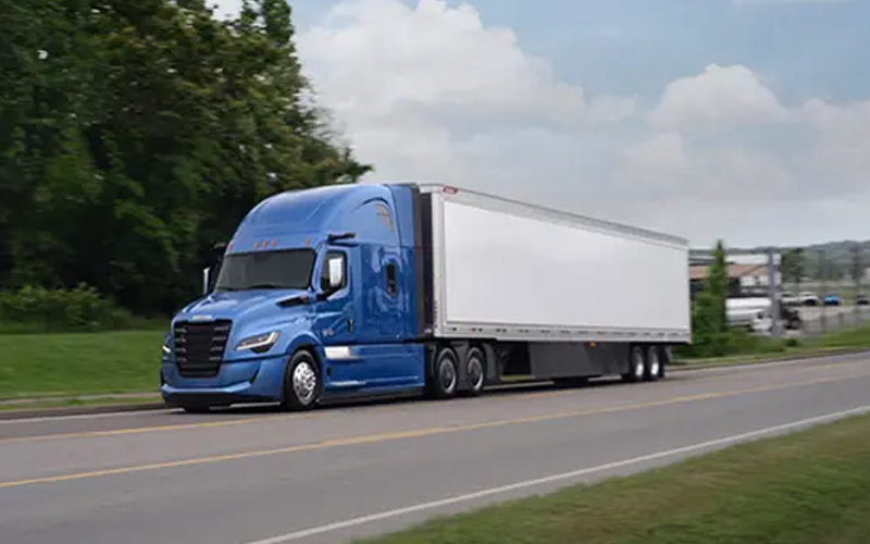 Freightliner Cascadia Freightliner Cascadia - image 1 of 6