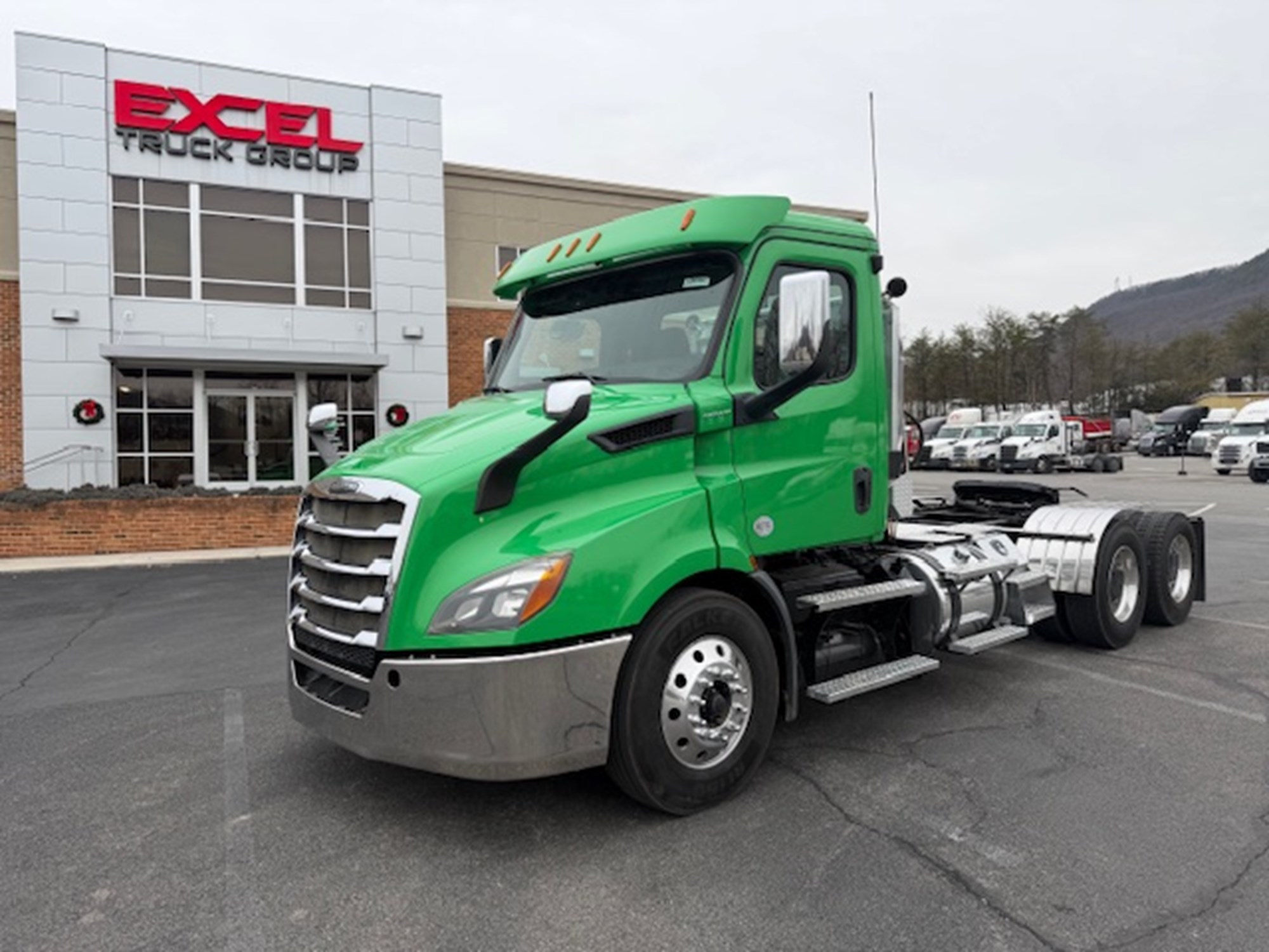 2019 Freightliner Cascadia 116 2019 Freightliner Cascadia 116 - image 1 of 6