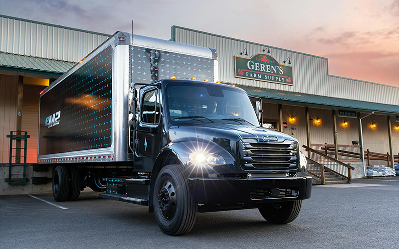 Freightliner eM2 Freightliner eM2 - image 5 of 6