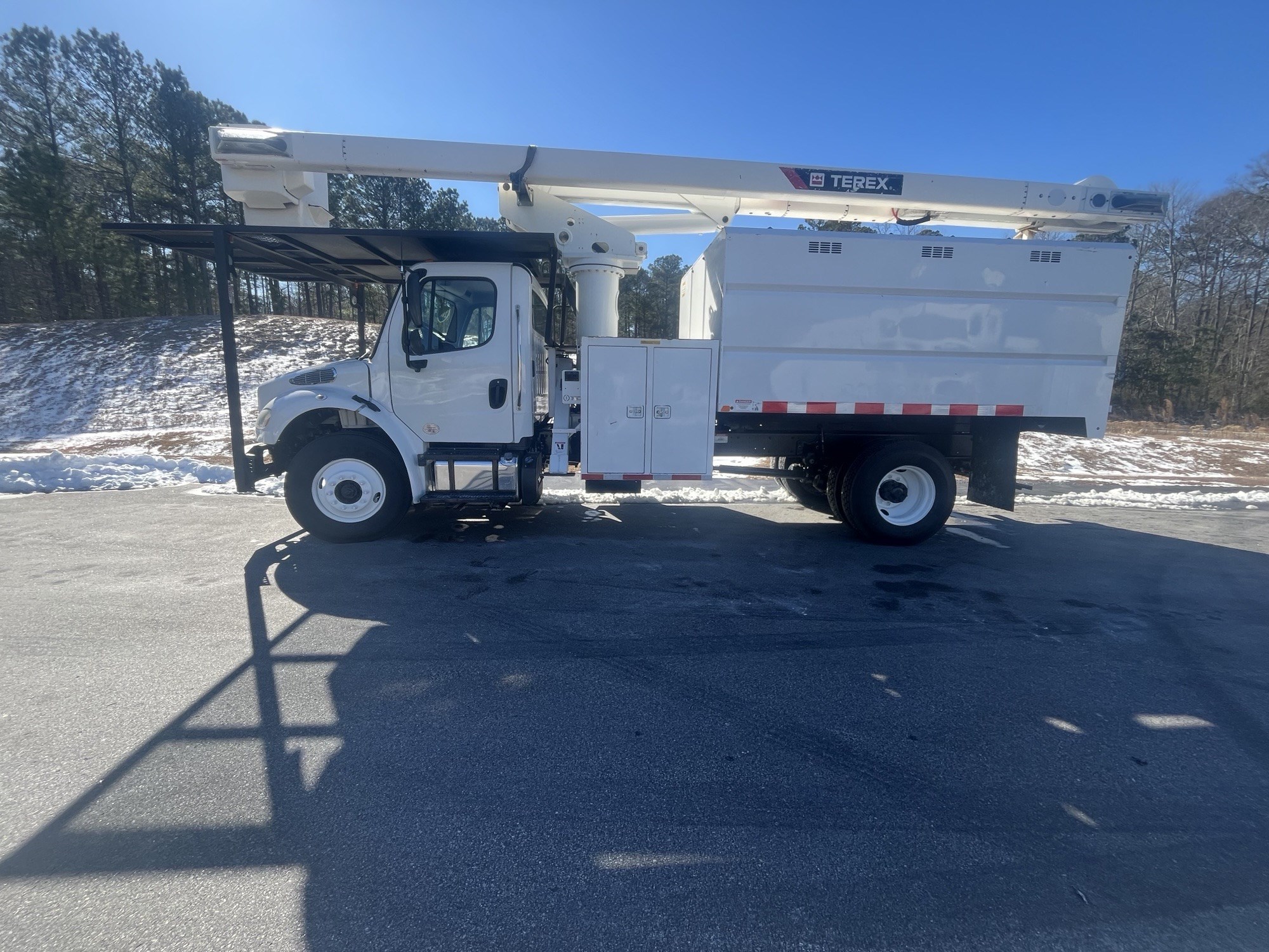 2019 Freightliner M2106 2019 Freightliner M2106 - image 2 of 6