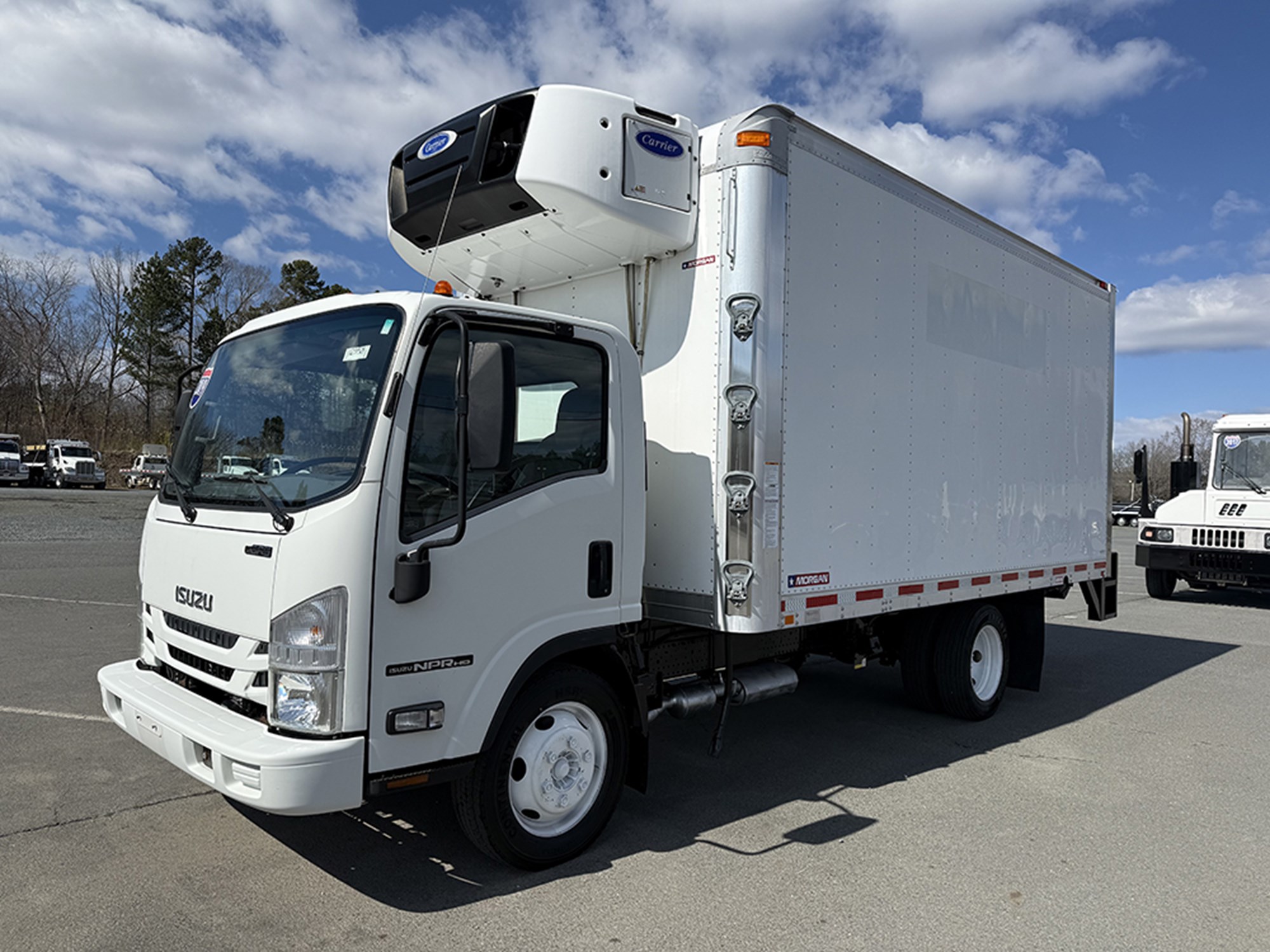 2018 Isuzu NPR-HD 2018 Isuzu NPR-HD - image 1 of 6