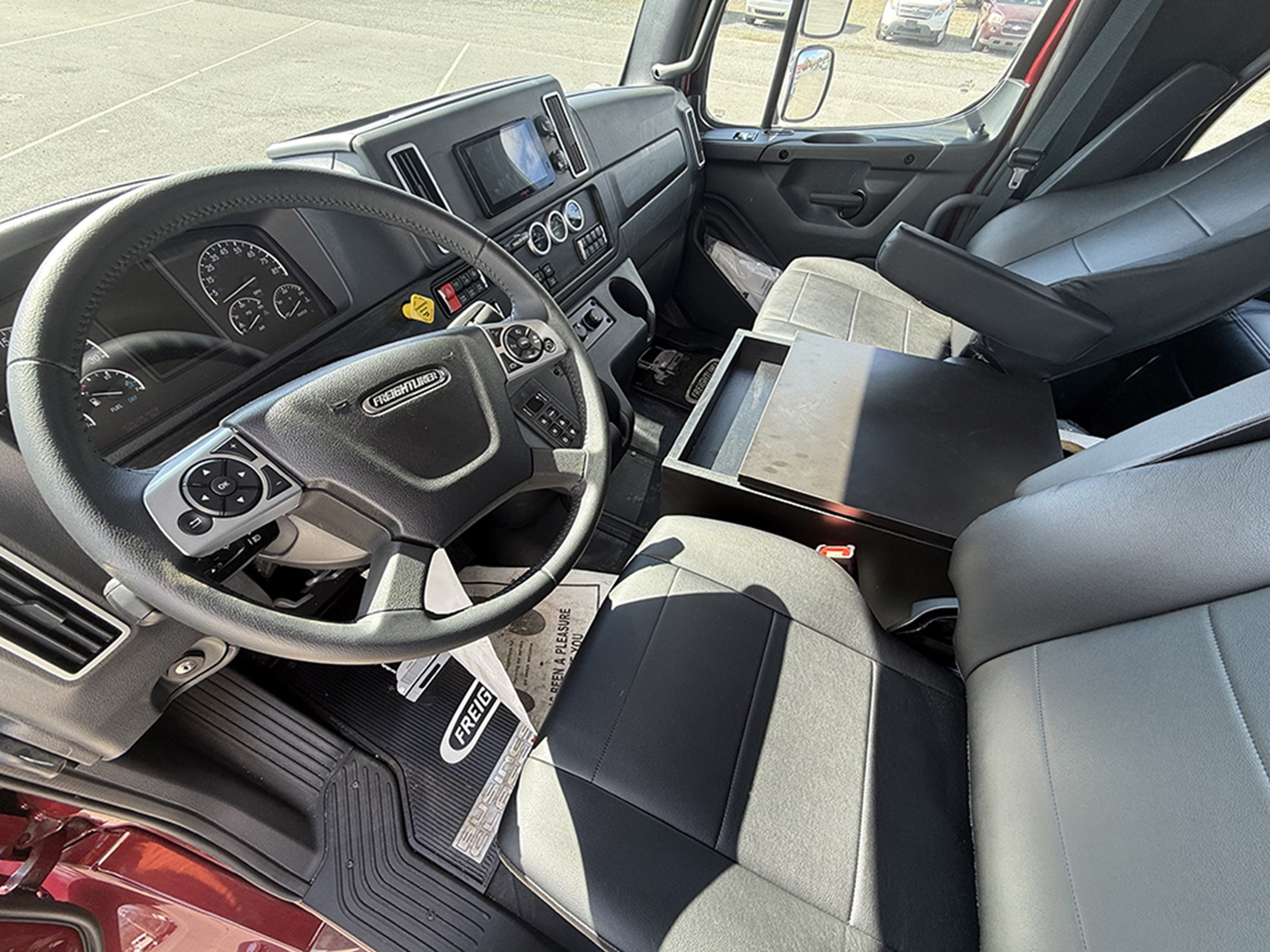 2026 Freightliner M2106 1771874255323 2026 Freightliner M2106 1771874255323