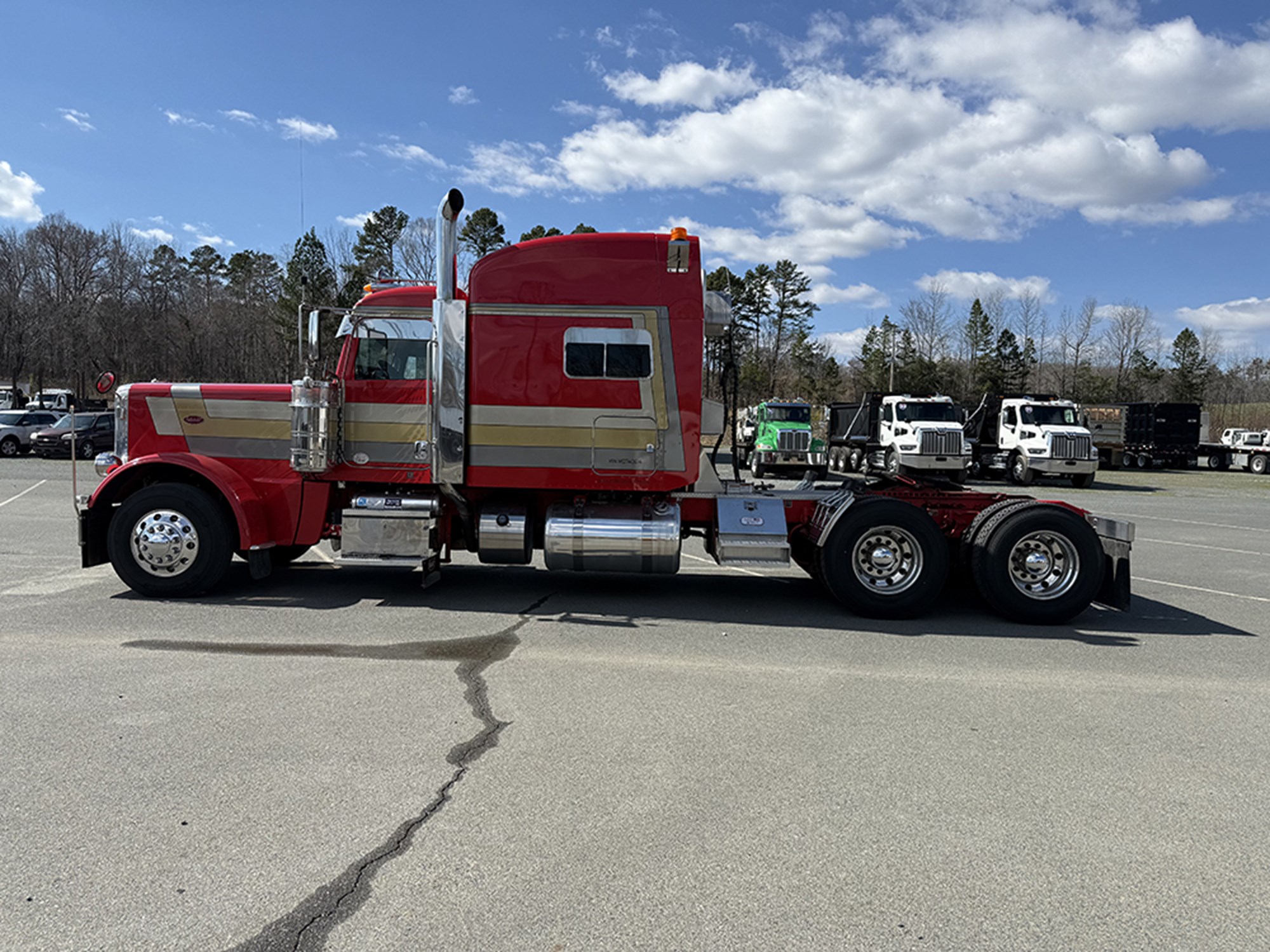 2021 Peterbilt 389 1771874594885 2021 Peterbilt 389 1771874594885