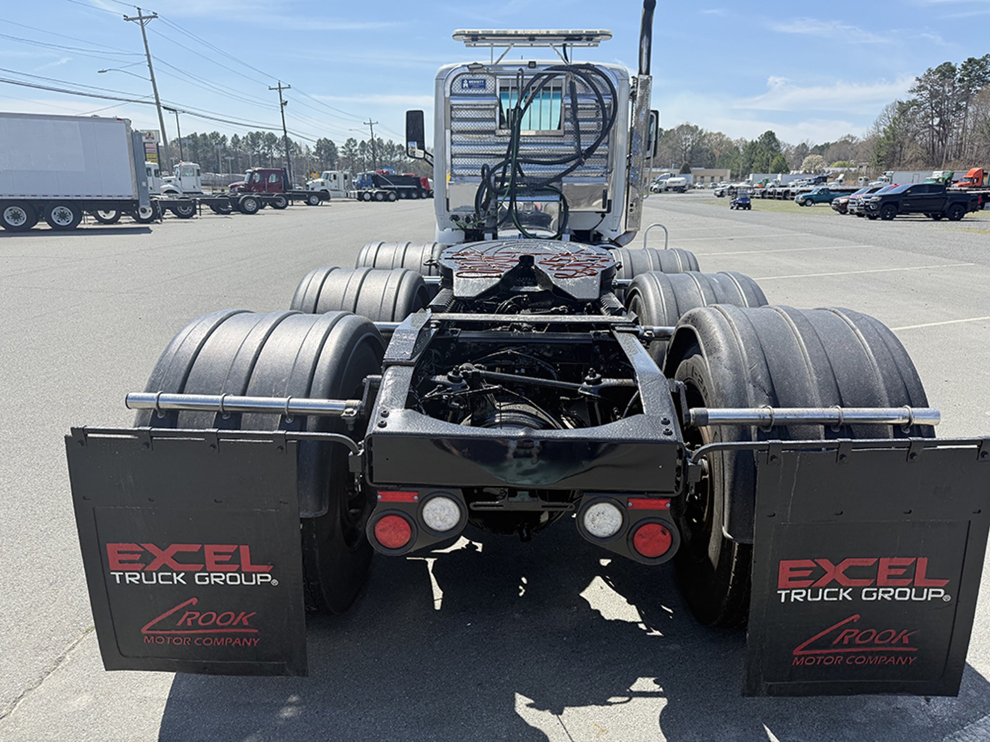 2020 Peterbilt - image 5