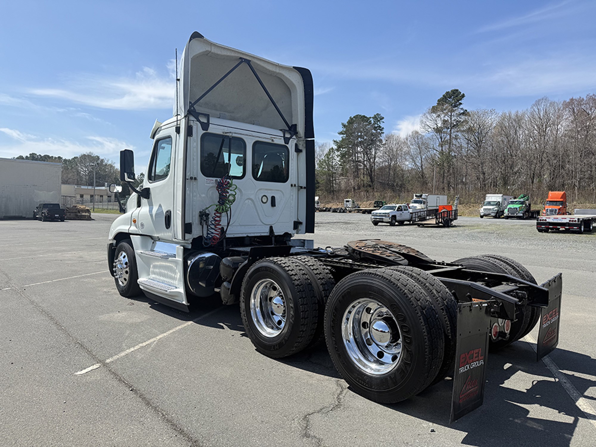 2019 Freightliner - image 6