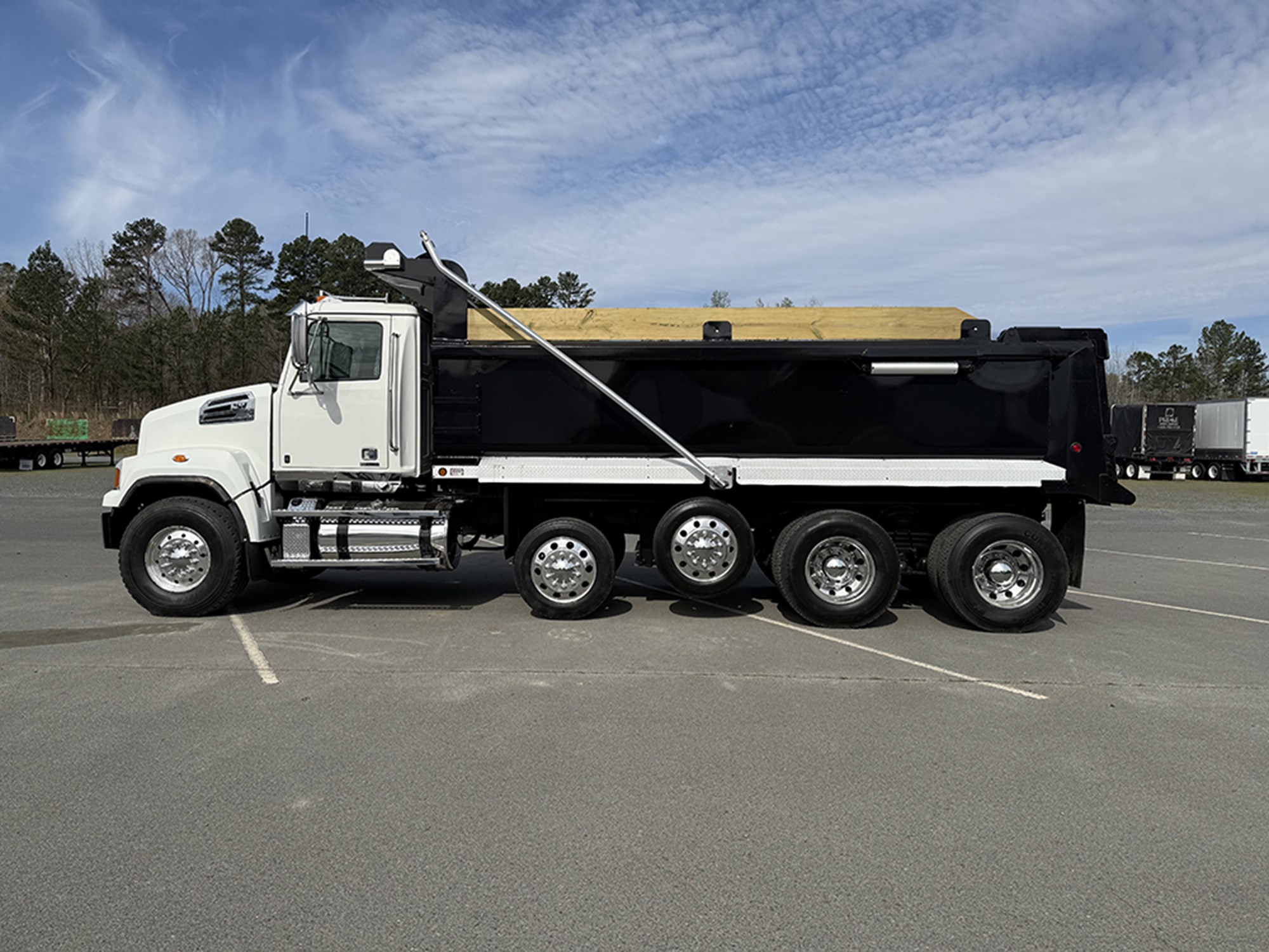 2017 Western Star 4700 1774365993834 2017 Western Star 4700 1774365993834