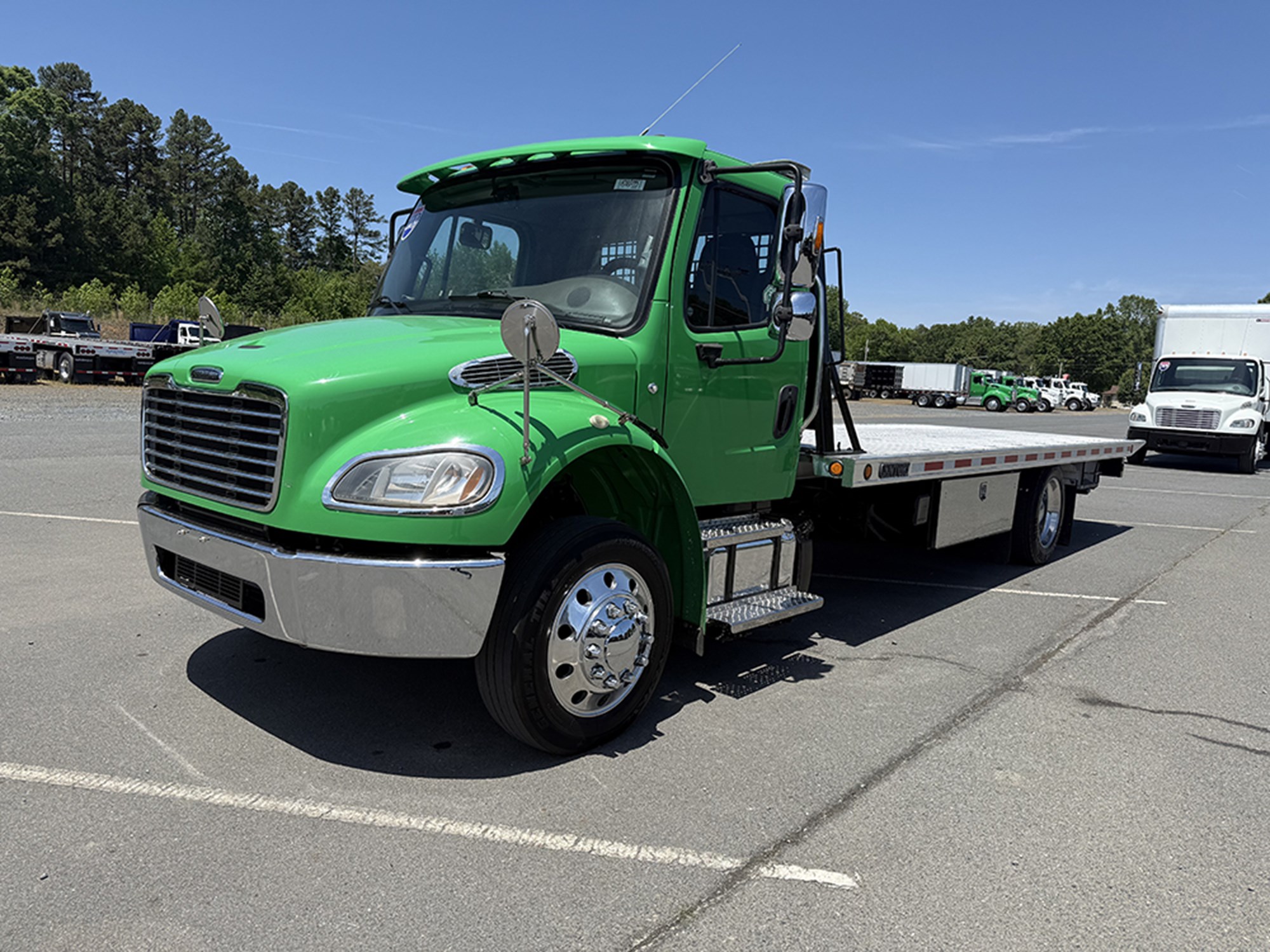 2019 Freightliner M2106 1777917757730 2019 Freightliner M2106 1777917757730