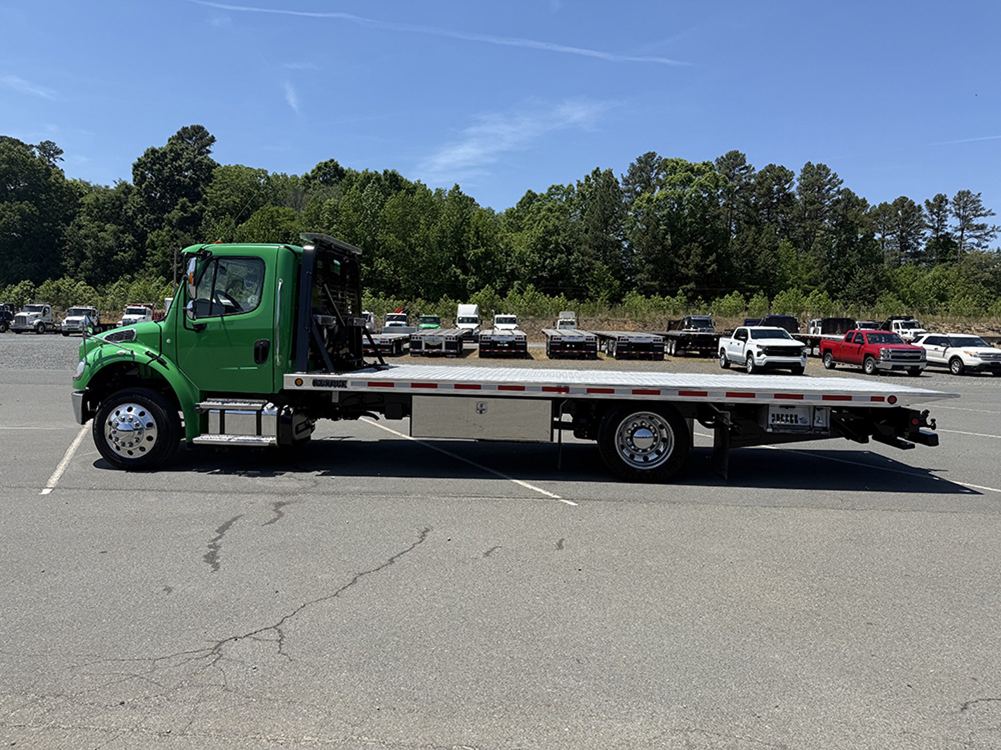 2019 Freightliner M2106 1777917759160 2019 Freightliner M2106 1777917759160